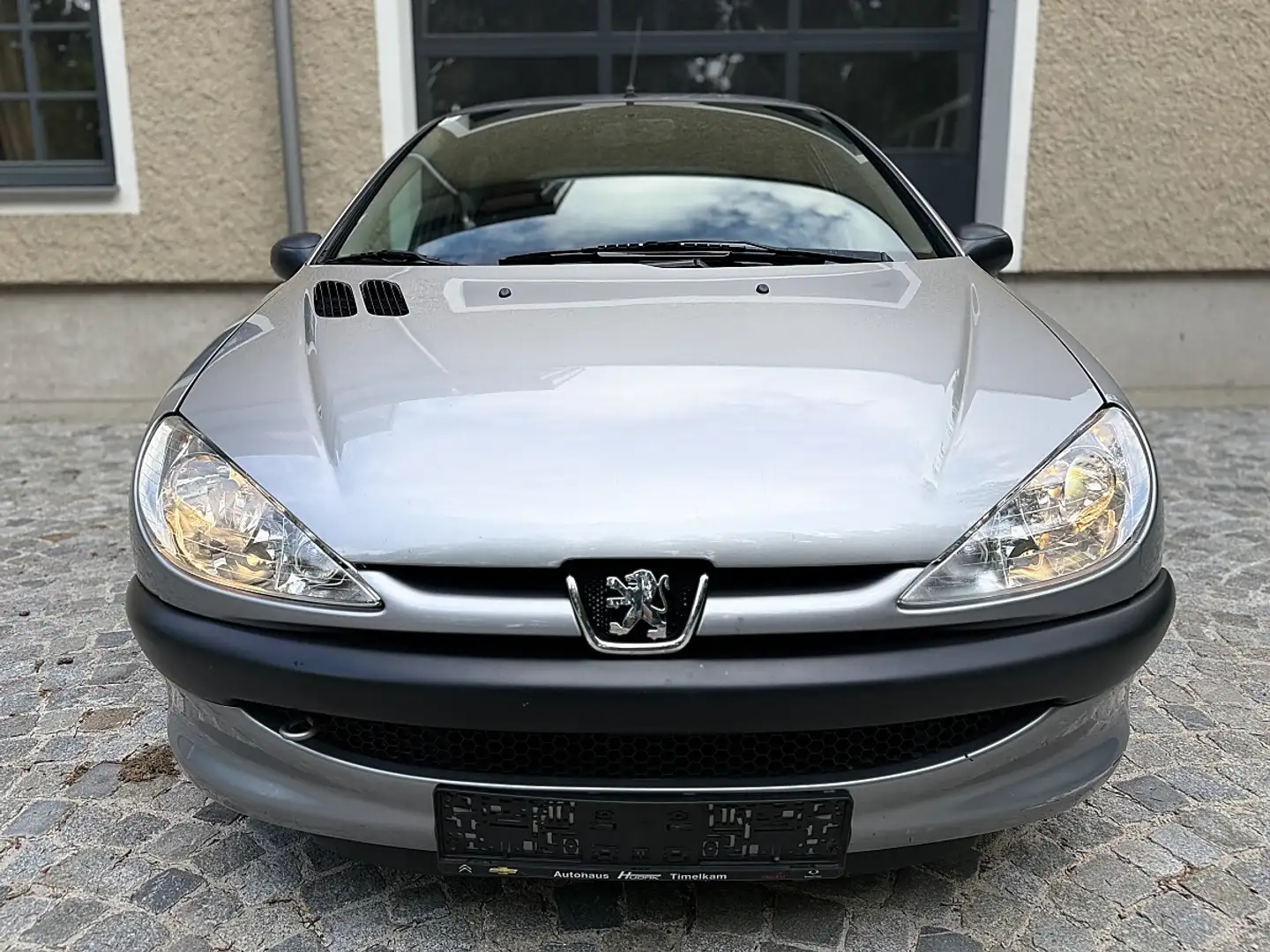 Peugeot 206 1,4 *Pickerl 01/27+4 Mo*Service neu* Zahnriemen... Grau - 2