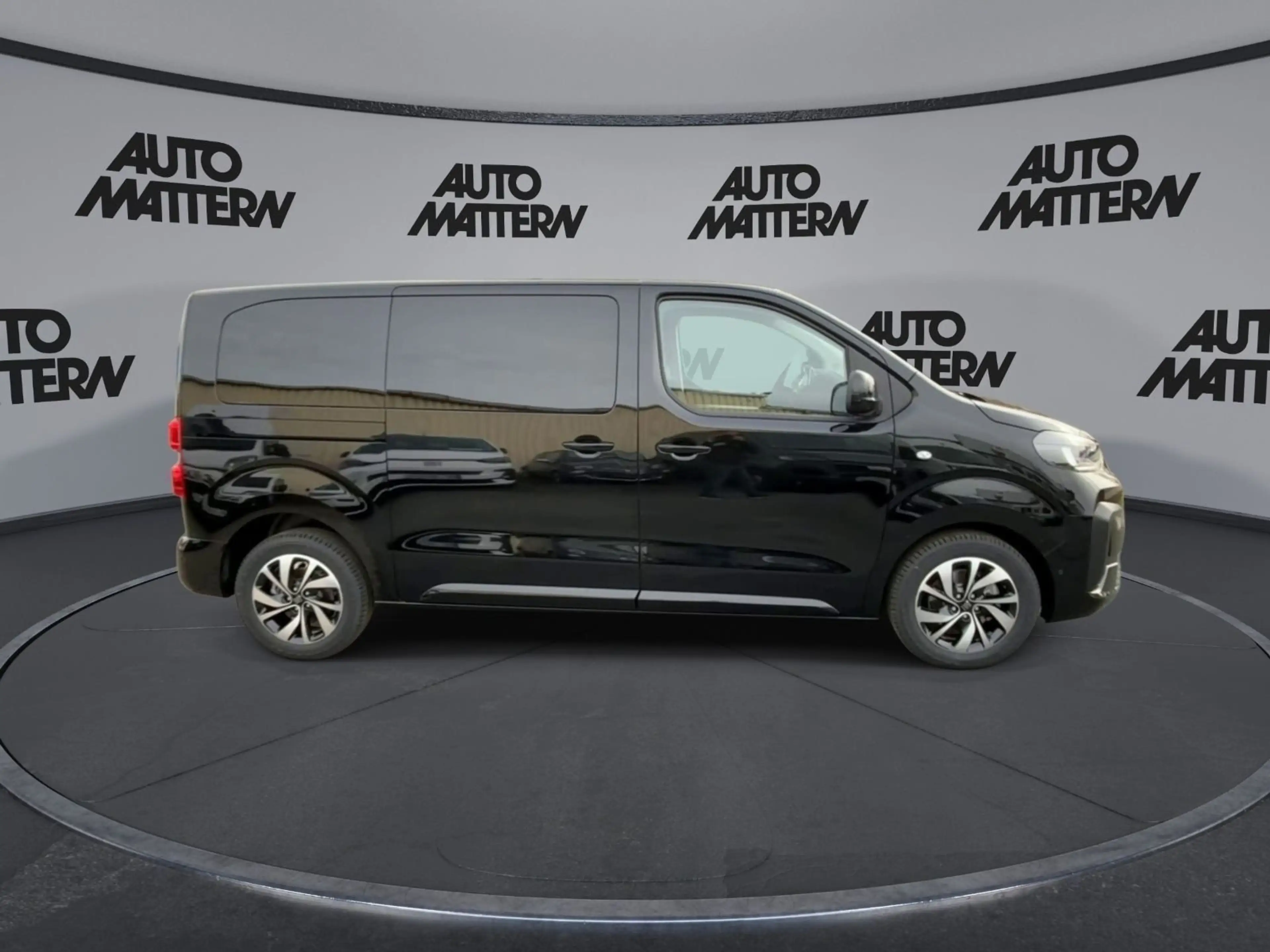 Fiat Ulysse 8-sitzer 2,2l L2 180PS AT Kamera/PDC/uvm. — photo 7