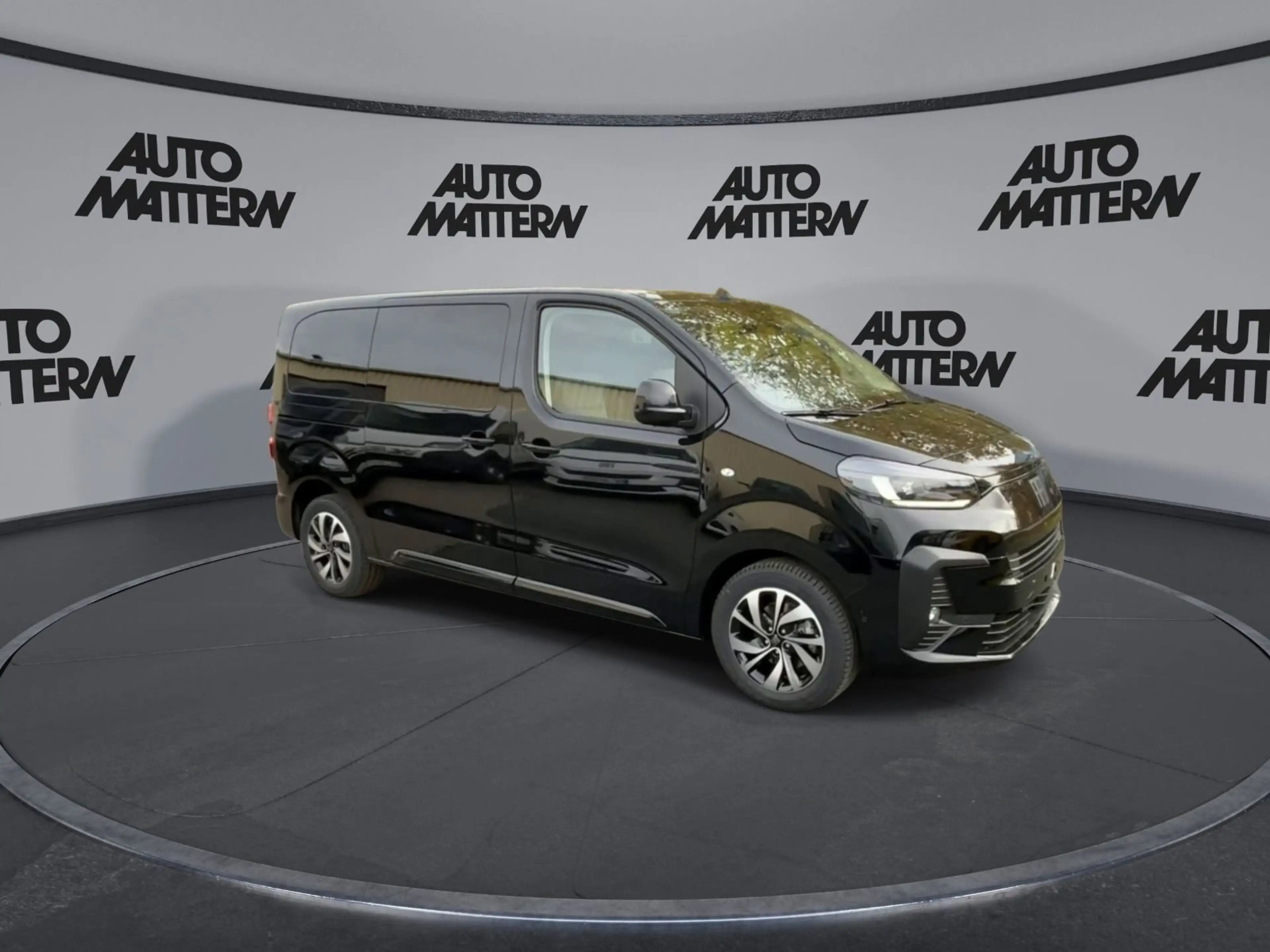 Fiat Ulysse 8-sitzer 2,2l L2 180PS AT Kamera/PDC/uvm. — photo 8