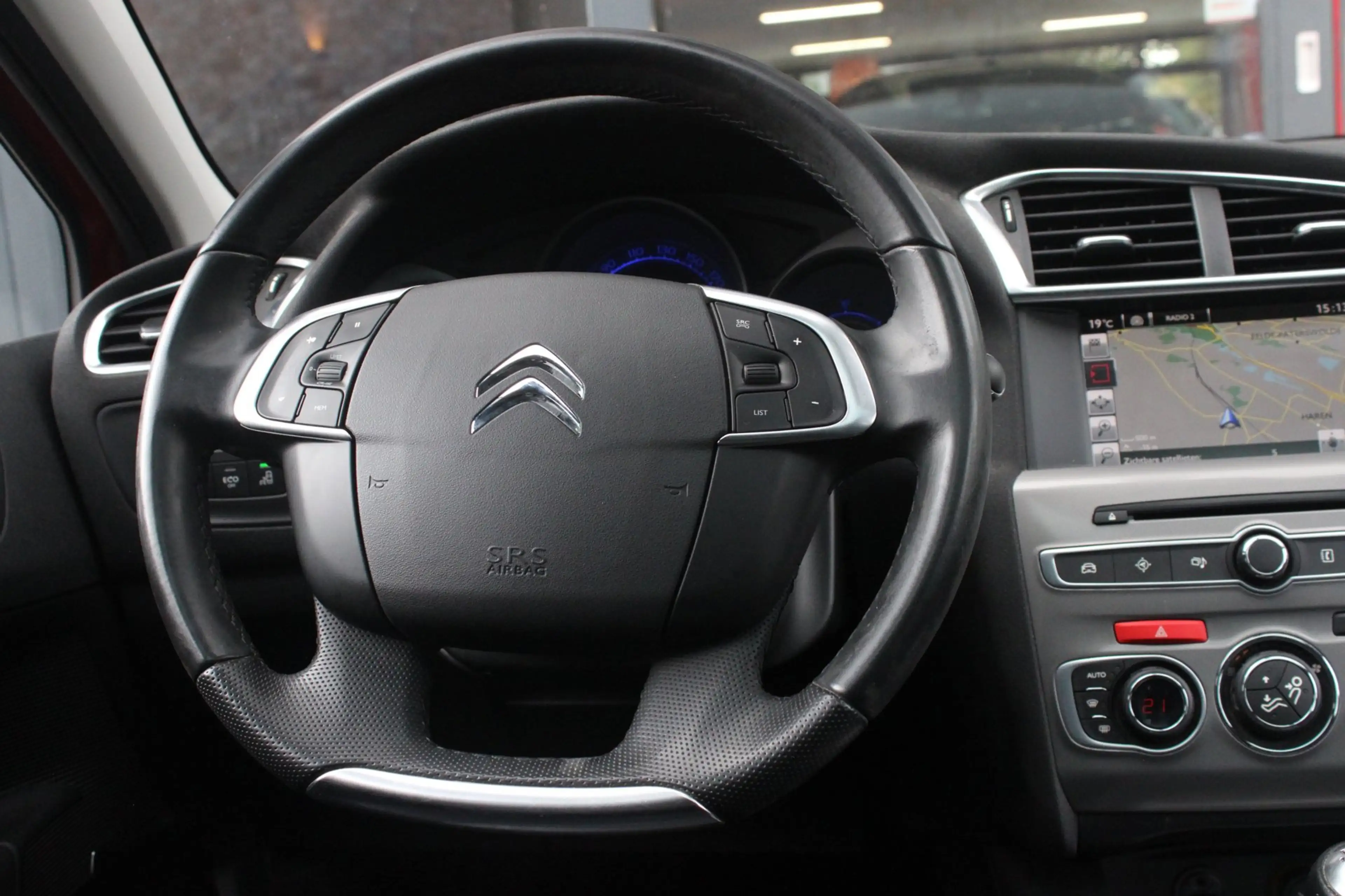 Citroen C4 1.2 Feel | Trekhaak | Panorama dak | Cruise contro — photo 11