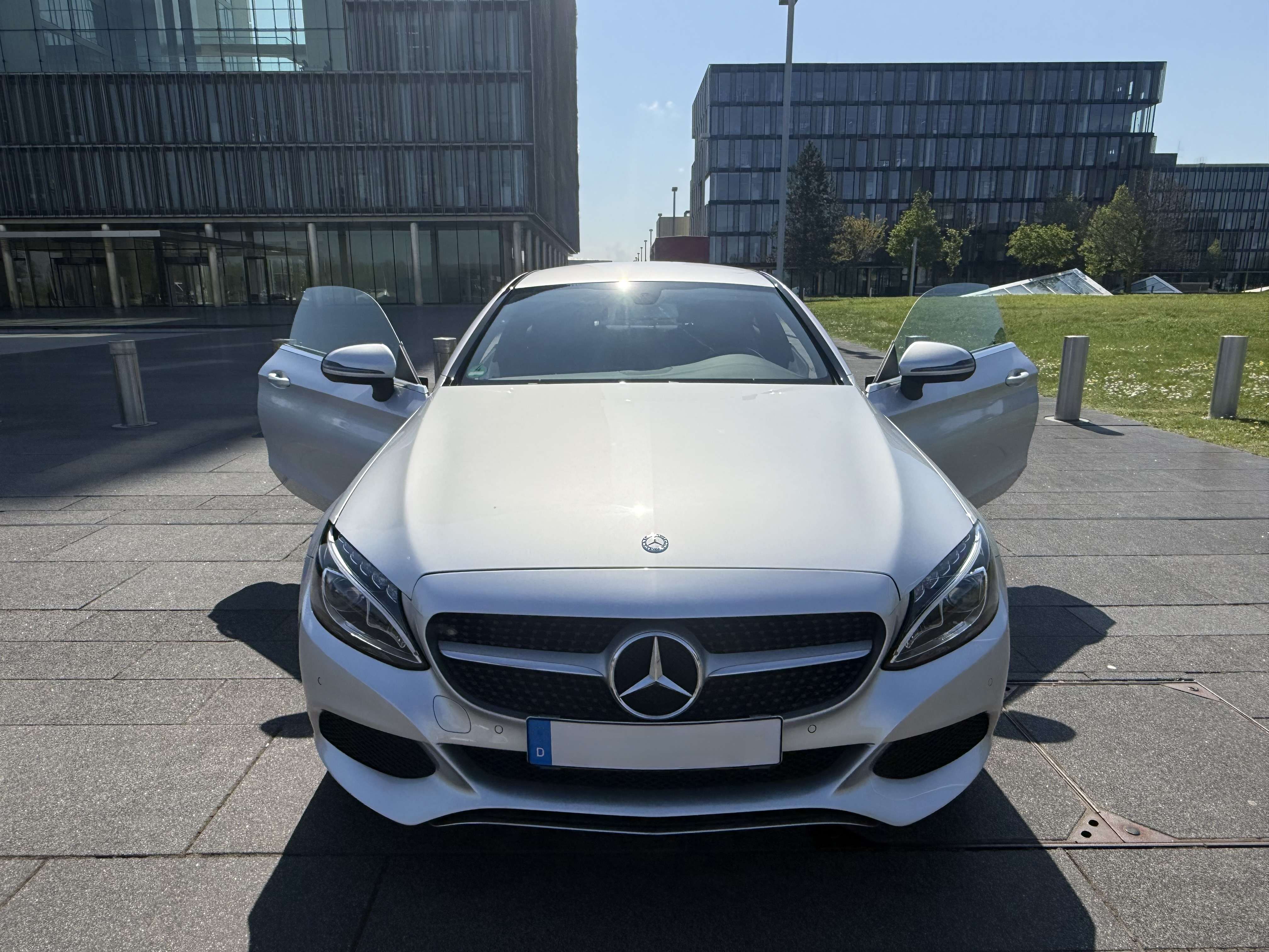 Second hand Mercedes Benz C-Class 200