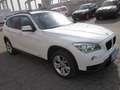 BMW X1 18d X-drive Sportline Österreich Paket Weiß - thumbnail 4