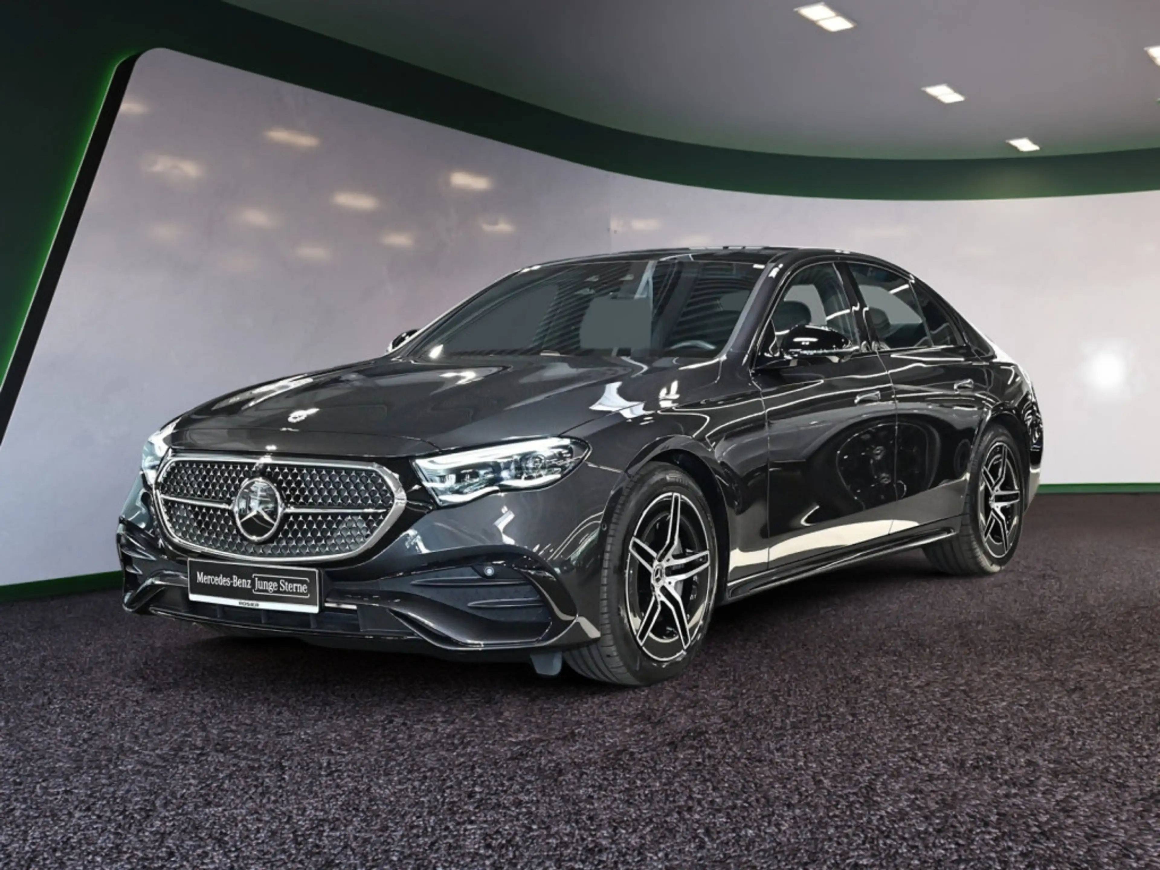 Mercedes-Benz E 450 4M AMG Sport Premium+ NIGHT ACC PANO BT — photo 2