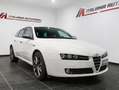 Alfa Romeo 159 Sportwagon 1750 tbi Distinctive 200cv CERCHI 19 Weiß - thumbnail 1
