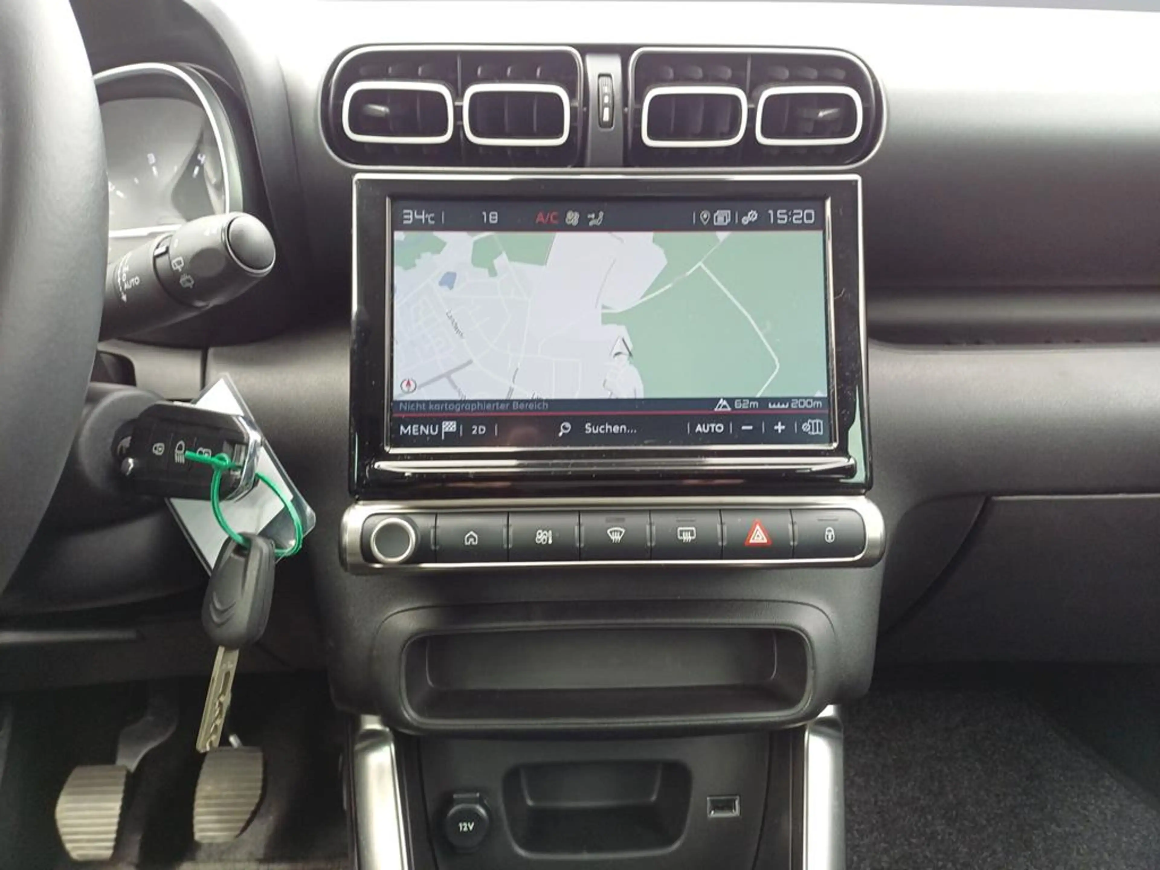 Citroen C3 Aircross PureTech 110 S&S Shine — photo 11