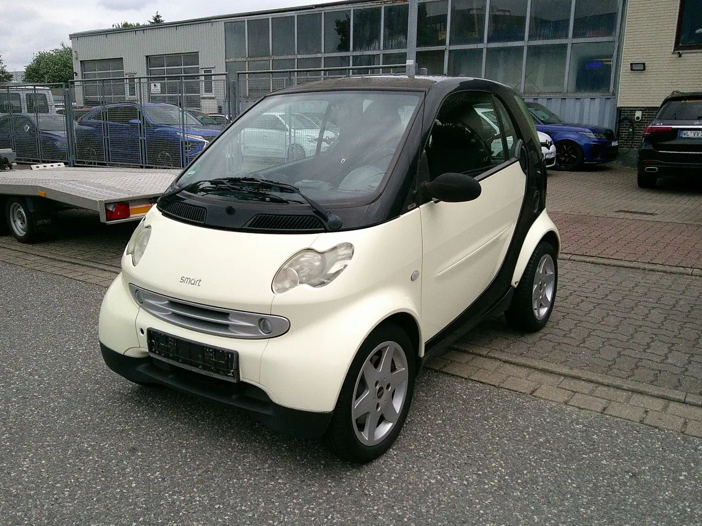 smart forTwo edition creamstyle MOTORSCHADEN !! Beige - 1