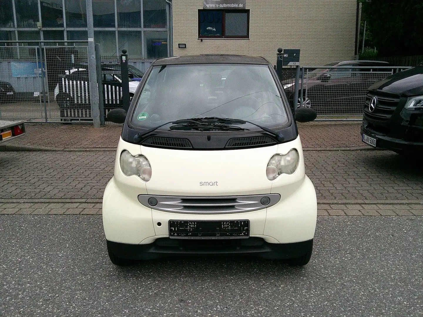 smart forTwo edition creamstyle MOTORSCHADEN !! Beige - 2