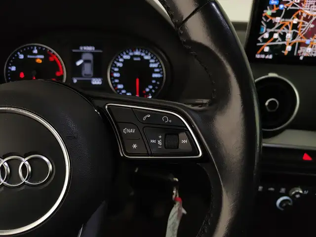 Audi Q2 view 14
