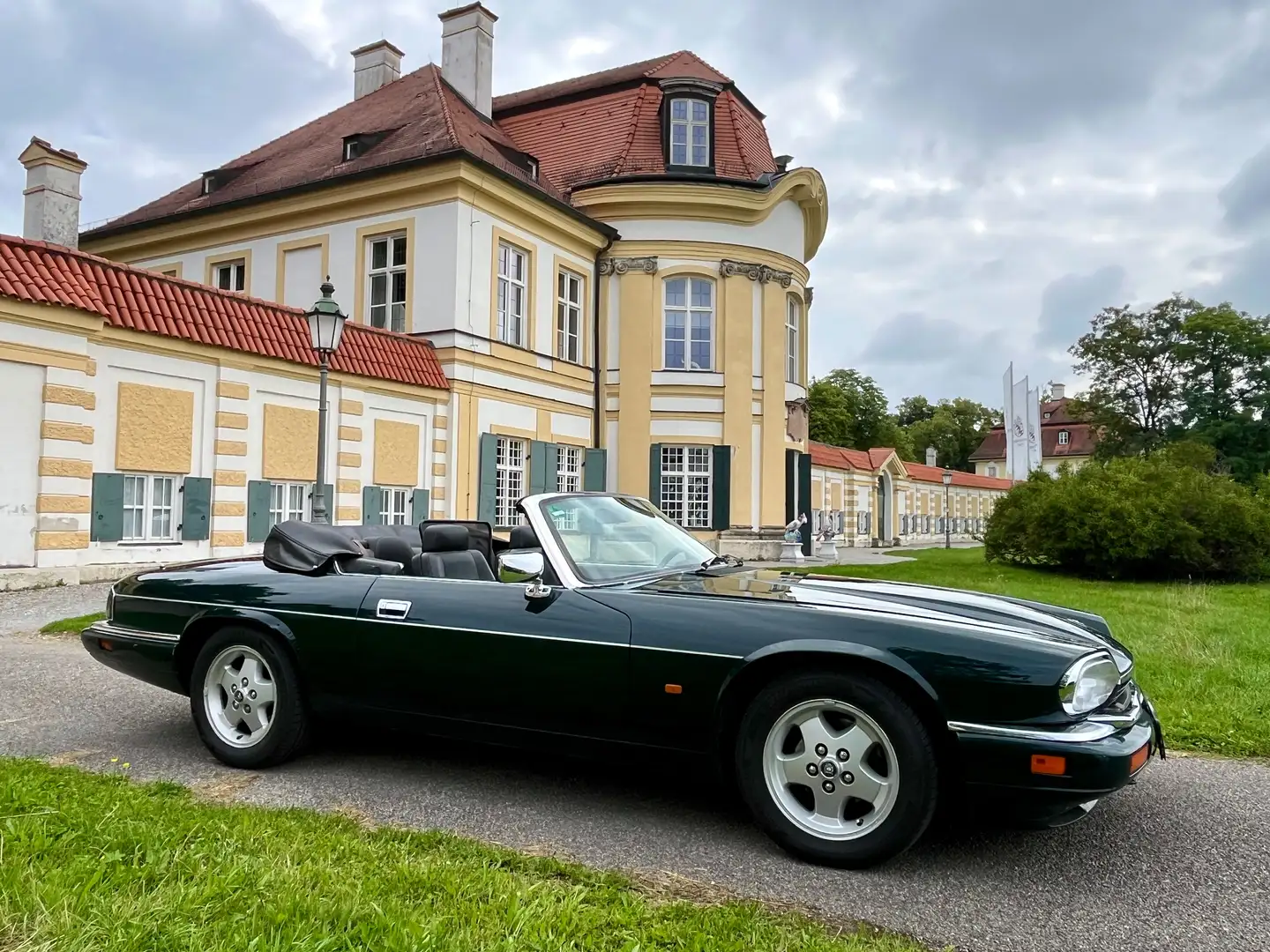Jaguar XJS XJS V12 6.0 2+2 Convertible aus 1.Familienhand - 1