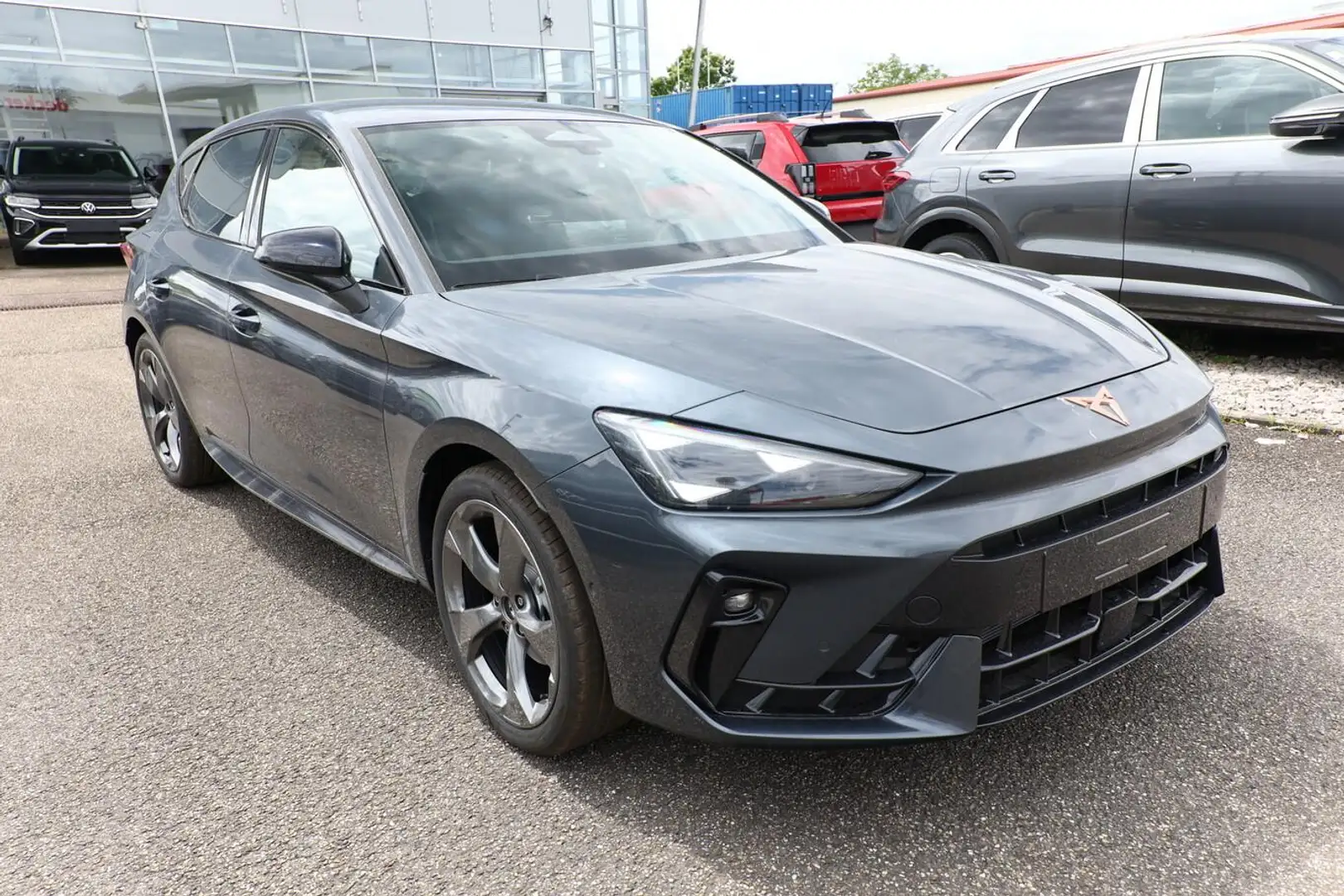 CUPRA Leon DSG IntelliD Nav Matrix Dinamica Kam Ambien 110... Grau - 2