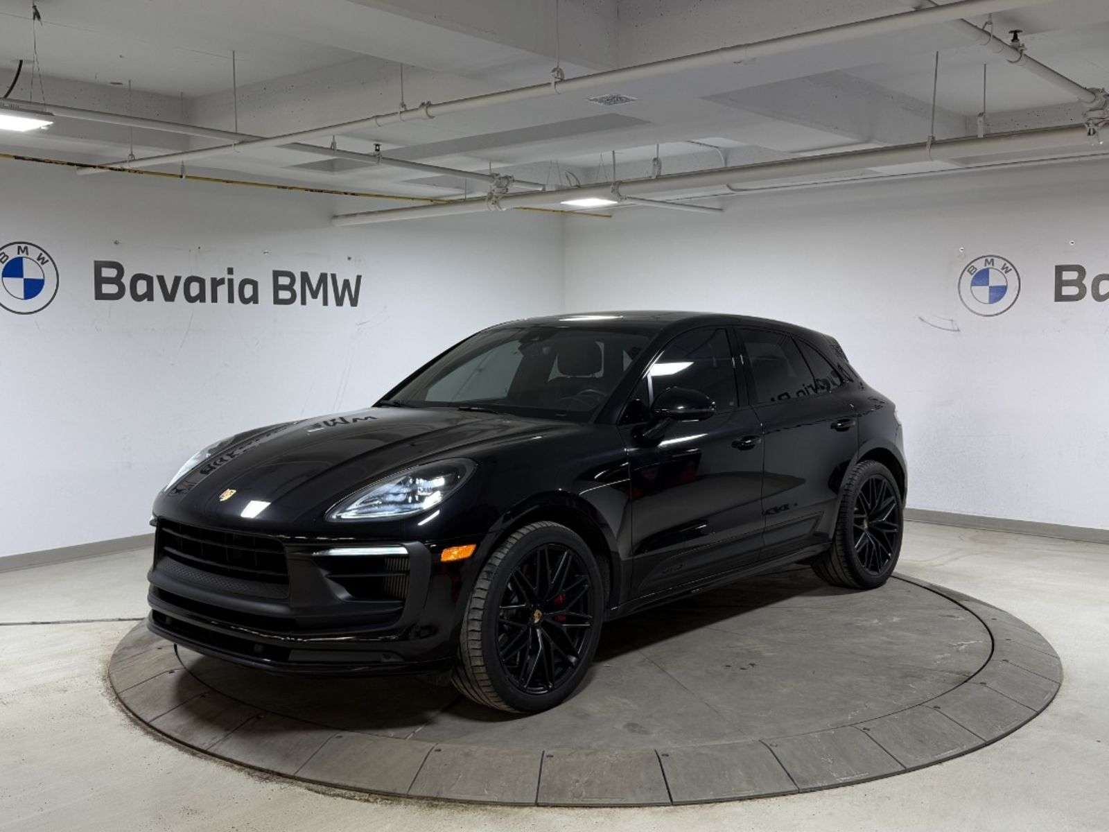 2023 Porsche Macan GTS | GTS Sport Package | Sport Chrono Package | P