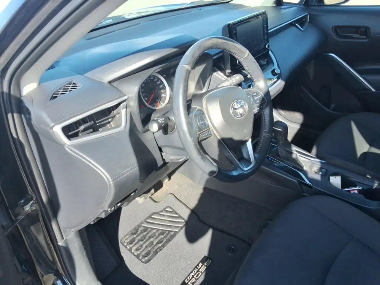 Toyota Corolla Cross снимка Toyota Corolla Cross