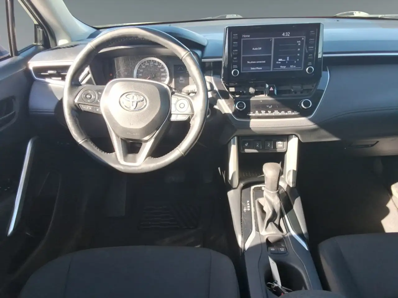 Toyota Corolla Cross снимка Toyota Corolla Cross