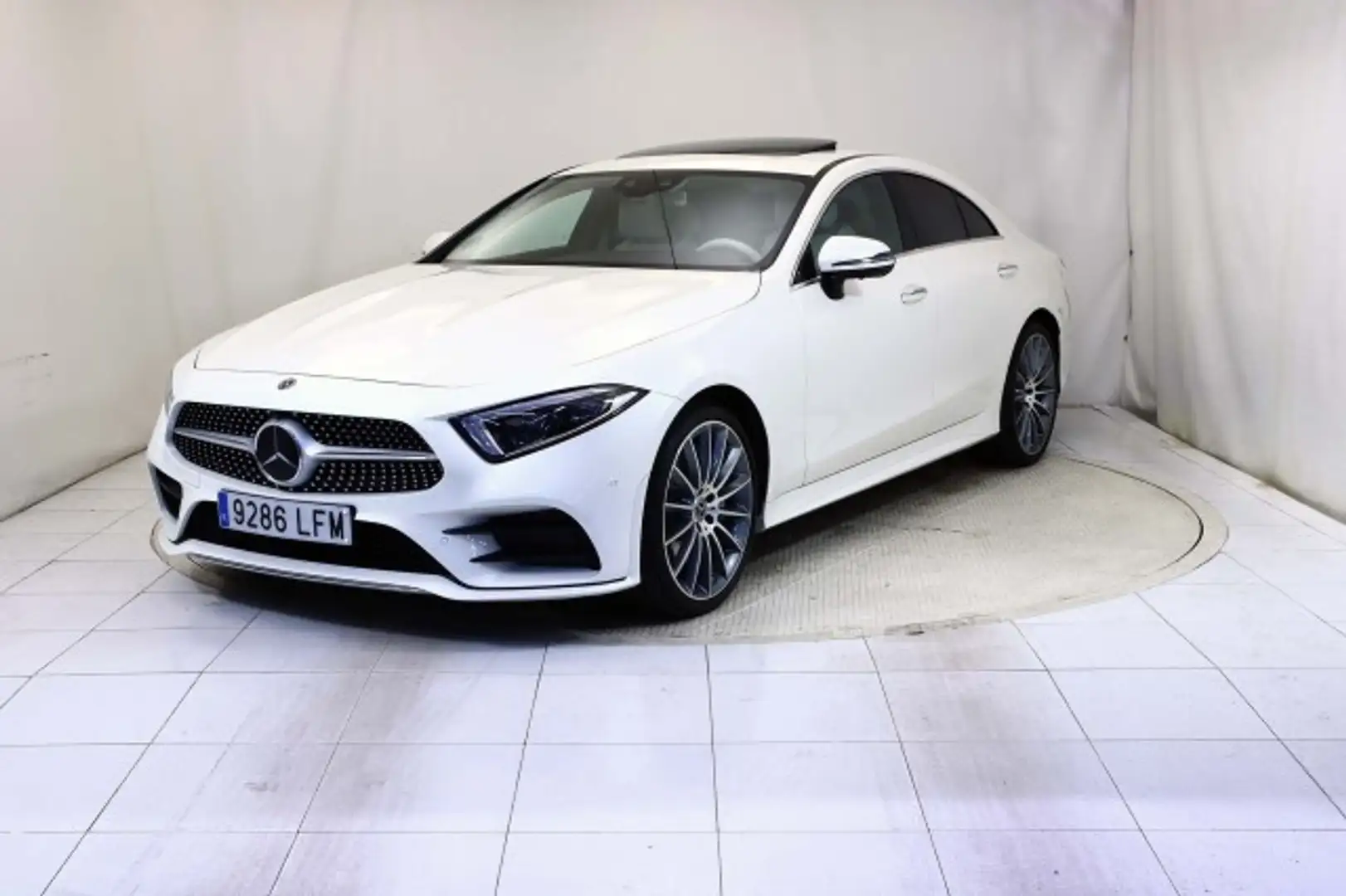 Mercedes-Benz CLS 450 3.0 4MATIC 4P White - 1