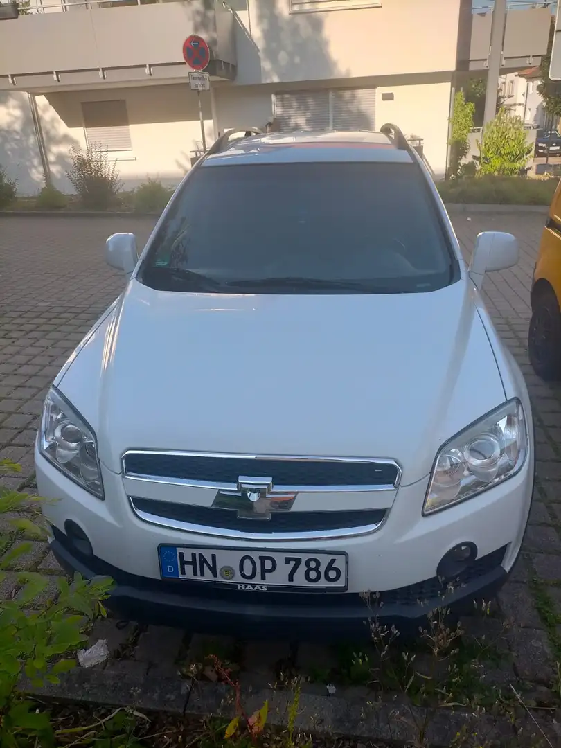 Chevrolet Captiva 2.4 2WD 7 Sitzer LS - 1