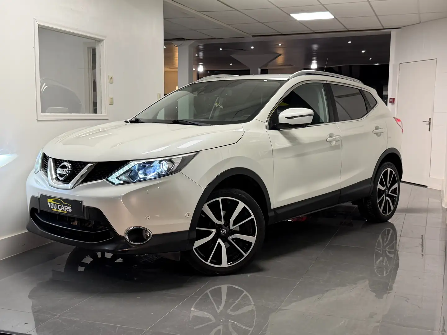 Nissan Qashqai Qashqai 1.2 DIG-T 2WD Tekna Noir - 2