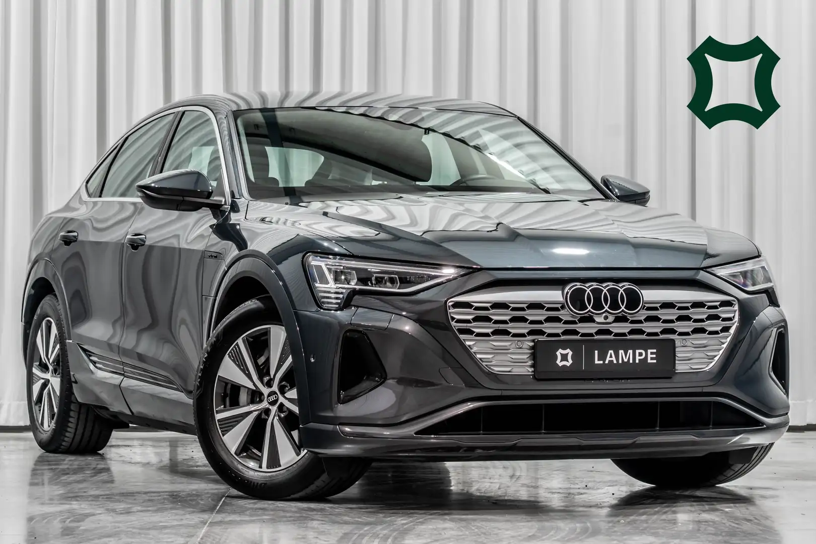 Audi Q8 e-tron 55 Quattro Sportback Luchtvering Camera Trekhaak Gris - 1