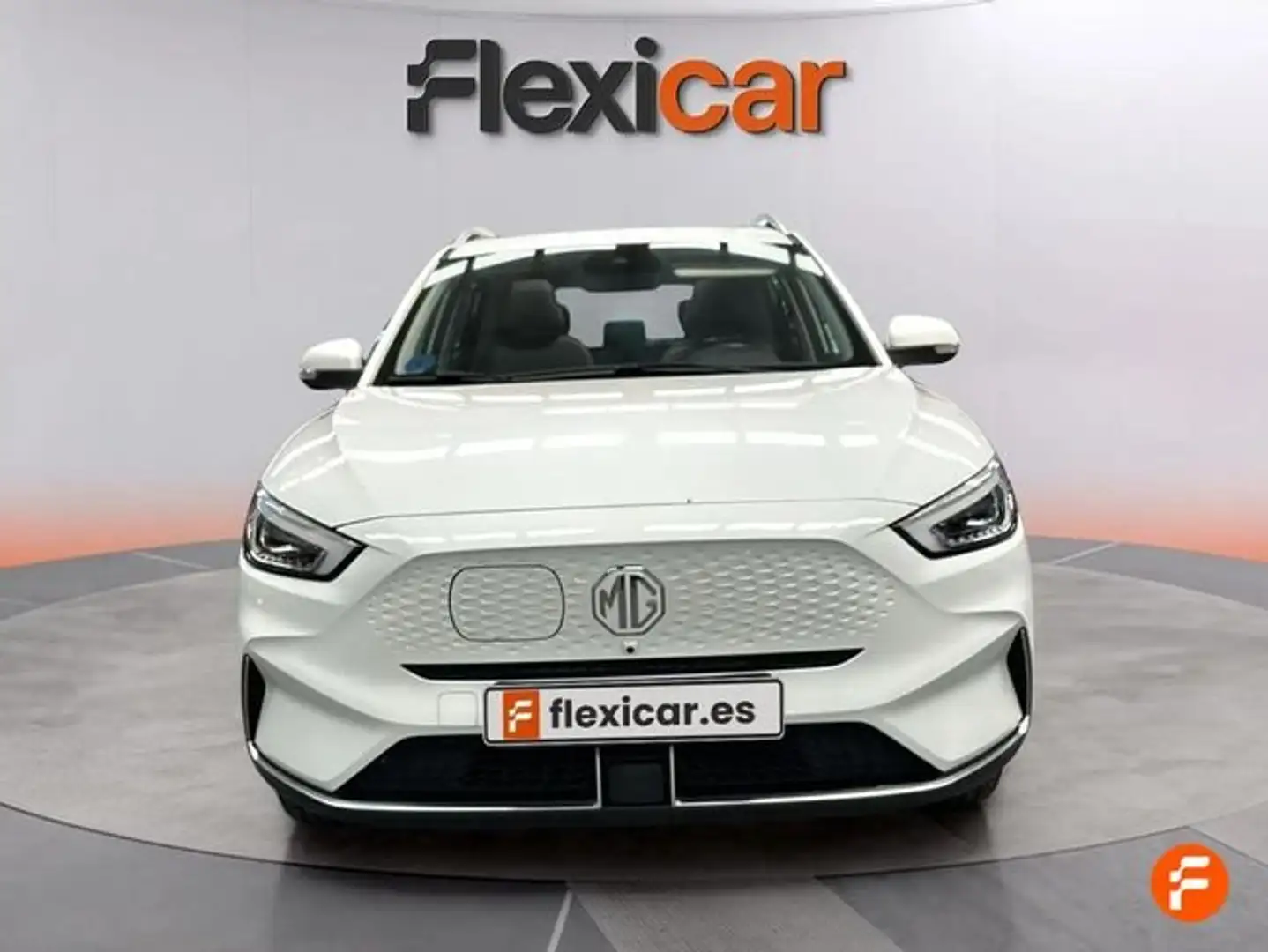 MG ZS Luxury+Long+Range+OBC+11KW Blanco - 2