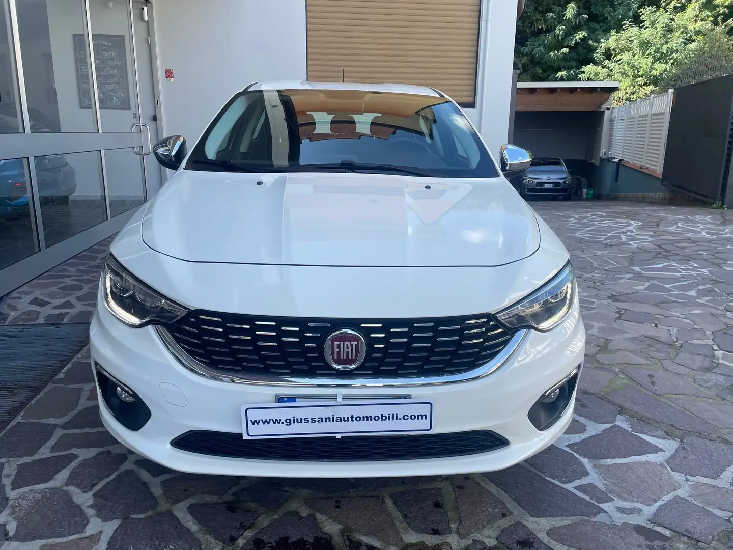 Fiat Tipo 5p 1.4 Mirror 95cv UNICO PROPRIETARIO OK NEOPATENT Bianco - 2