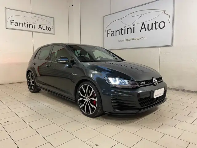 Volkswagen Golf GTD 2.0 TDI 184cv DSG-LEGGI SOTTO