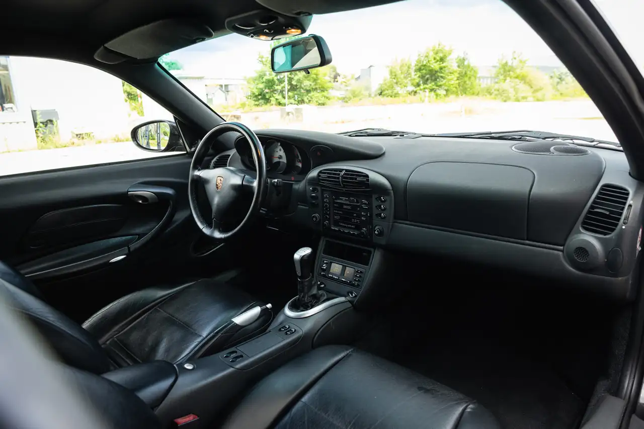 Porsche 911 3.4 Coupé Carrera 4 Manual (300pk) Xenon 18" 100%, foto 6