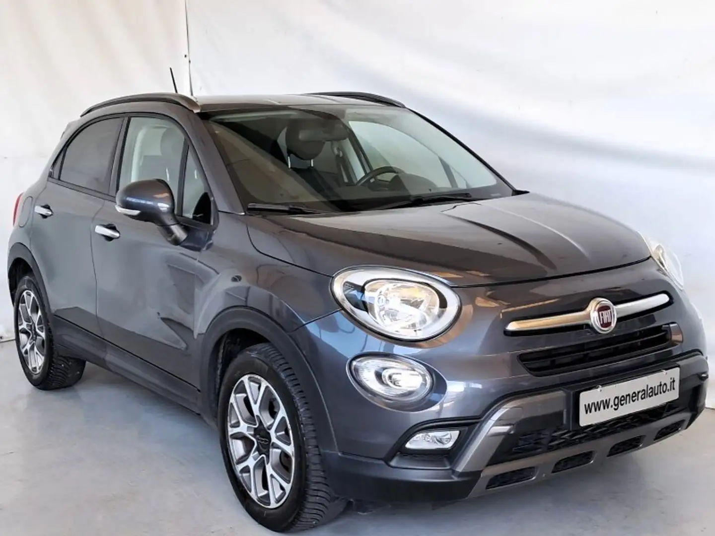 Fiat 500X 1.3 MultiJet 95 CV City Cross Gris - 2