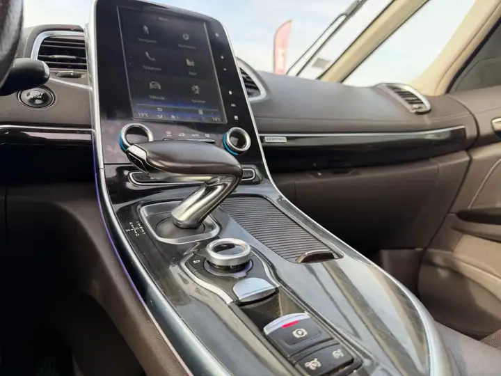 Renault Espace 1.6 DCI 160 INITIALE PARIS EDC / SIÈGES MASSANTS / CARPLAY / 7 PLACES — photo 25