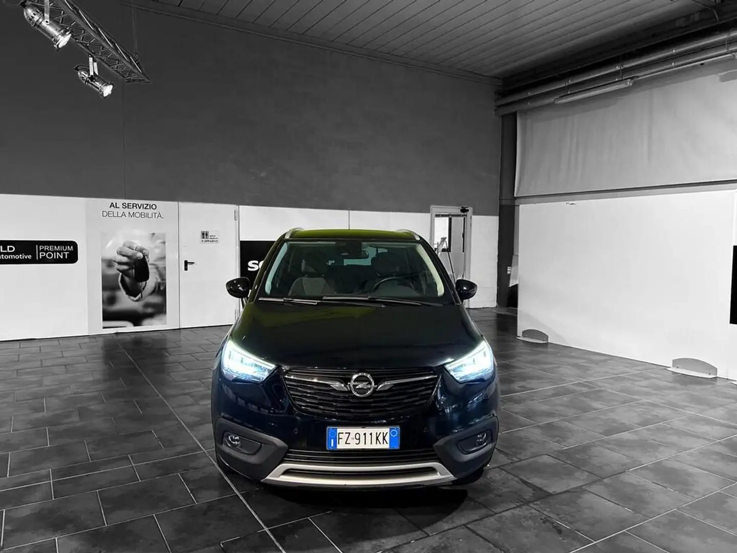 Opel Crossland X 1.2 Innovation 83cv my18.5 Zwart - 2