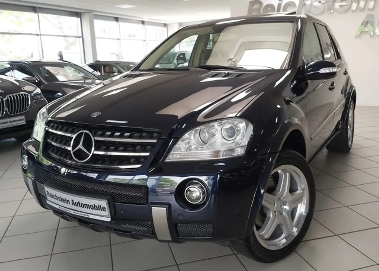 Mercedes-Benz ML 350 4M AMG AIRM LEDER 1.BESITZ NETTO 14.300 Azul - 1
