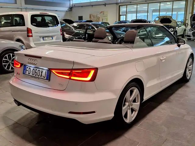 Audi A3 2.0 Tdi S-Tronic CABRIOLET 150Cv XENO+LED-GARANZIA