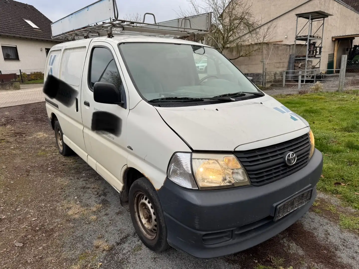 Toyota Hiace 2.5 TD Kasten D4D Scheckheftgepflegt Weiß - 1