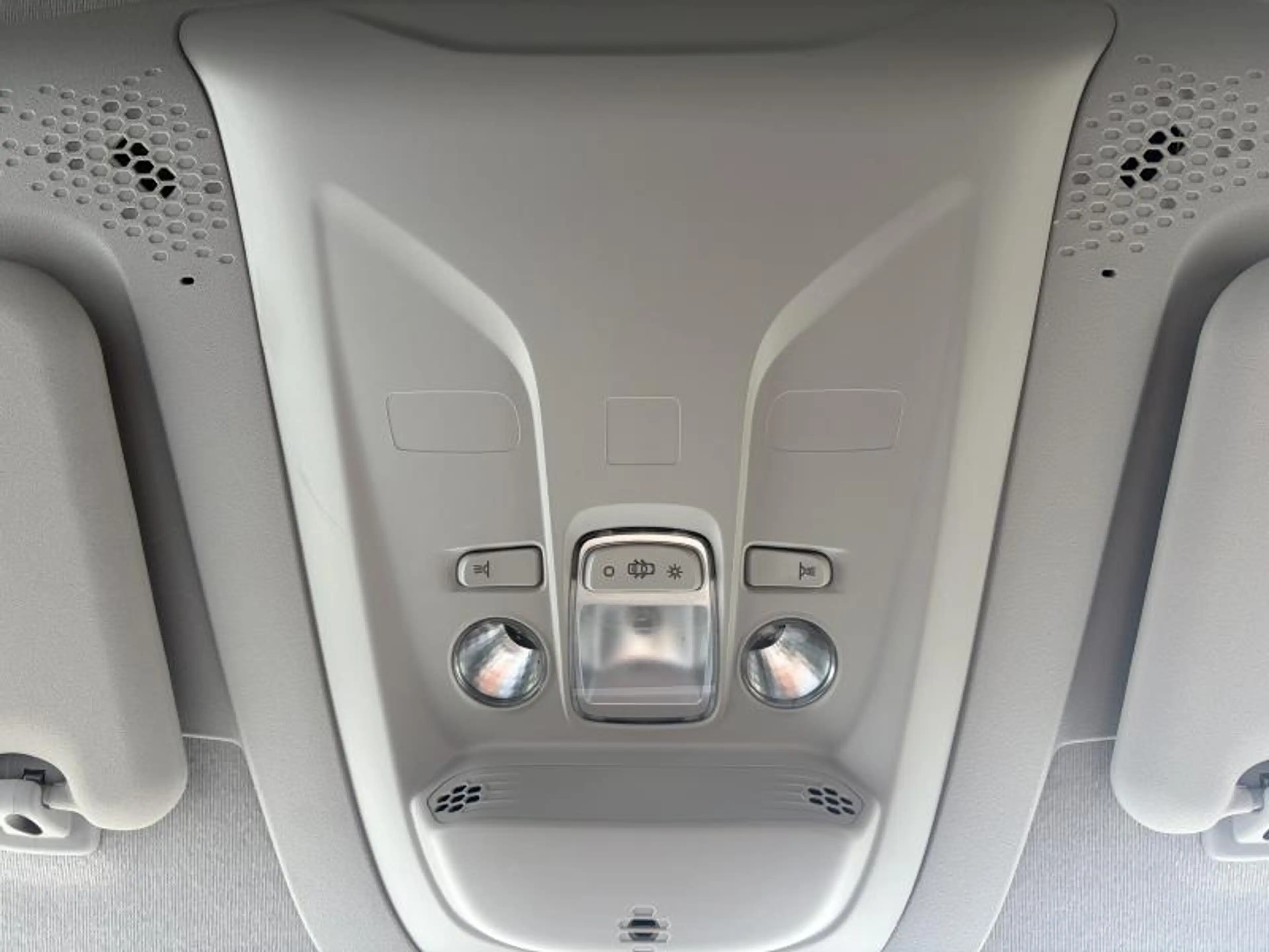 Peugeot Partner Comfort L1H1 — photo 16