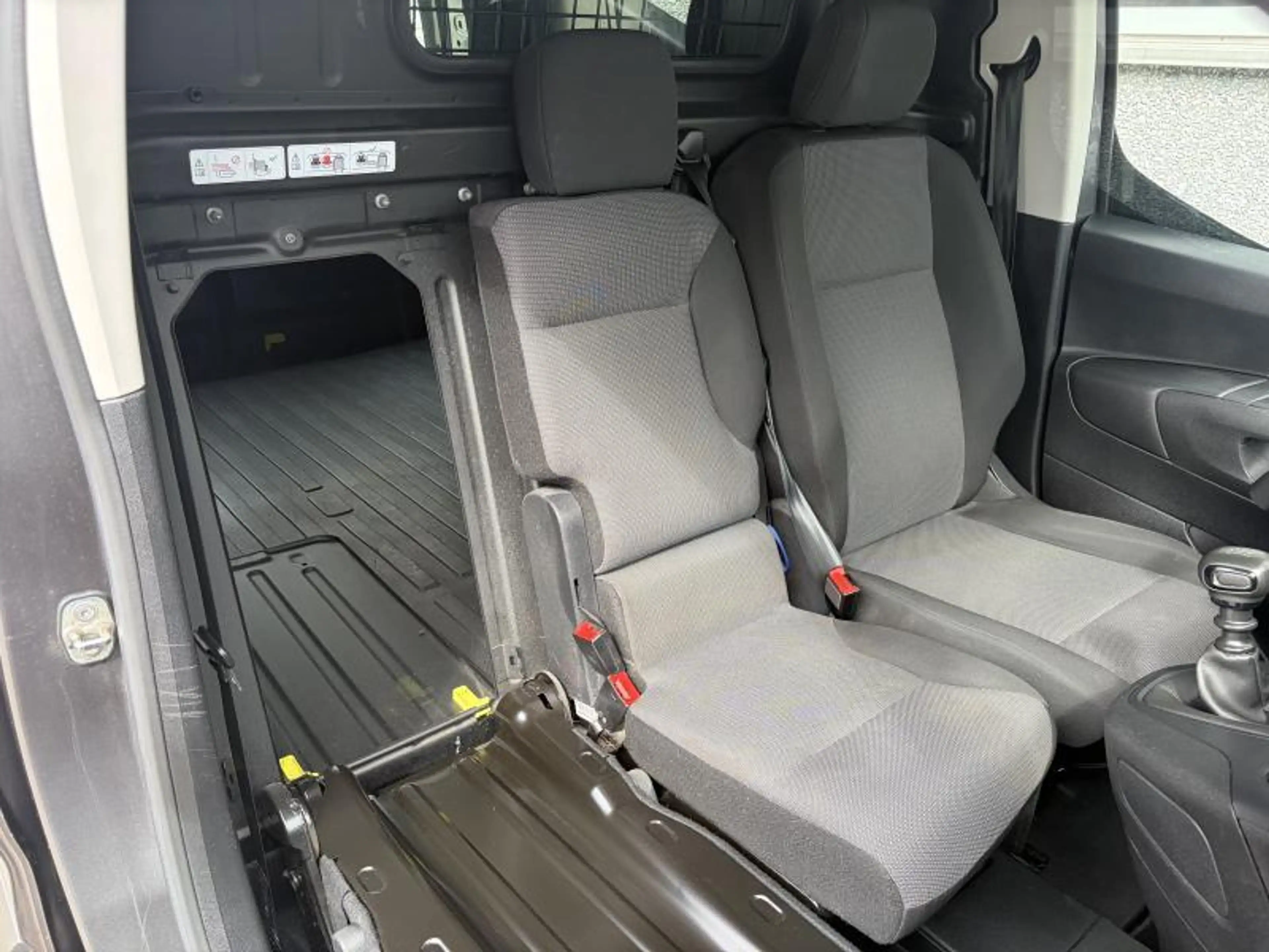Peugeot Partner Comfort L1H1 — photo 19
