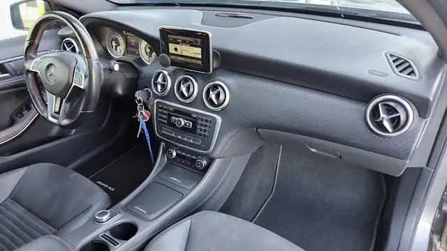 Mercedes-Benz A-Class view 10