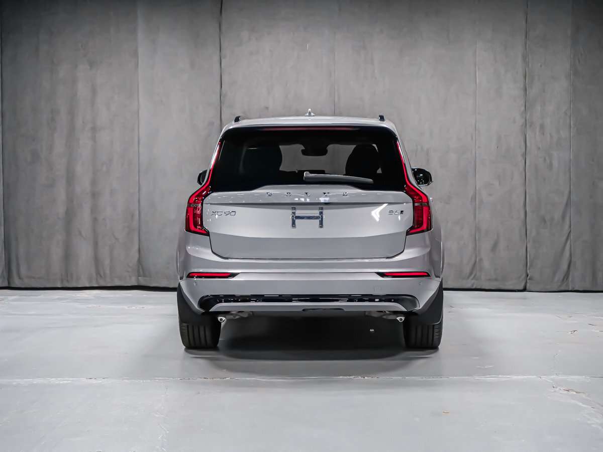 2026 Volvo XC90 Plus 7-Seater (Dark Theme) thumb 6