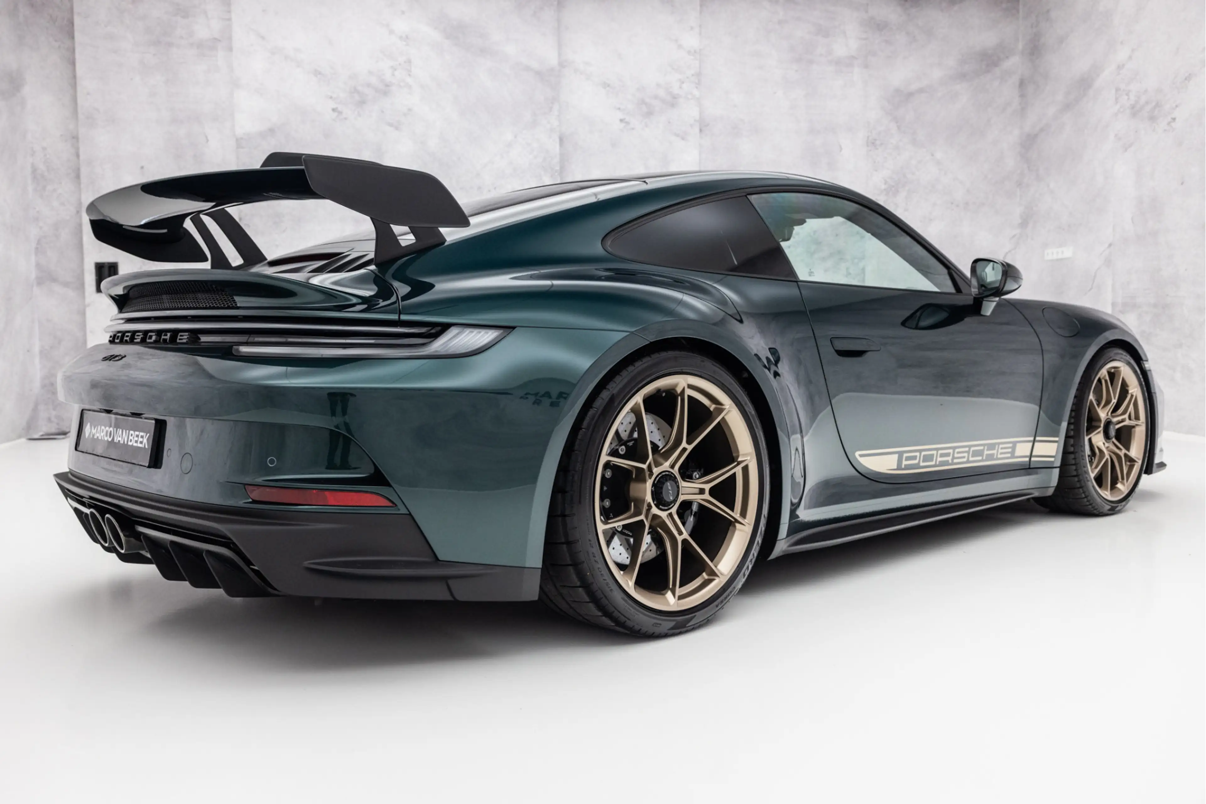 Porsche 992 992 4.0 GT3 | PTS | Clubsport | PCCB | Lift | Carb — photo 2