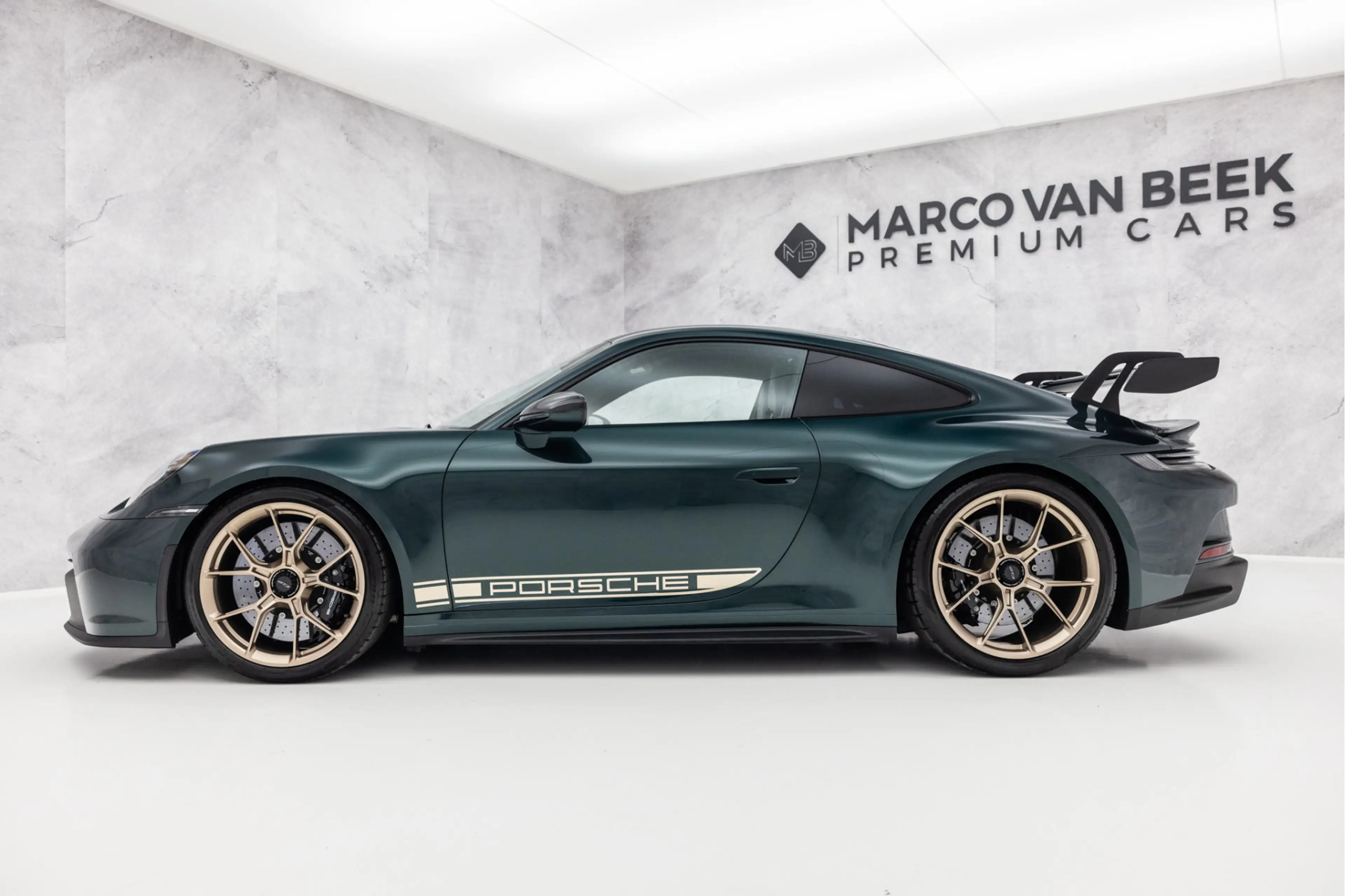 Porsche 992 992 4.0 GT3 | PTS | Clubsport | PCCB | Lift | Carb — photo 5