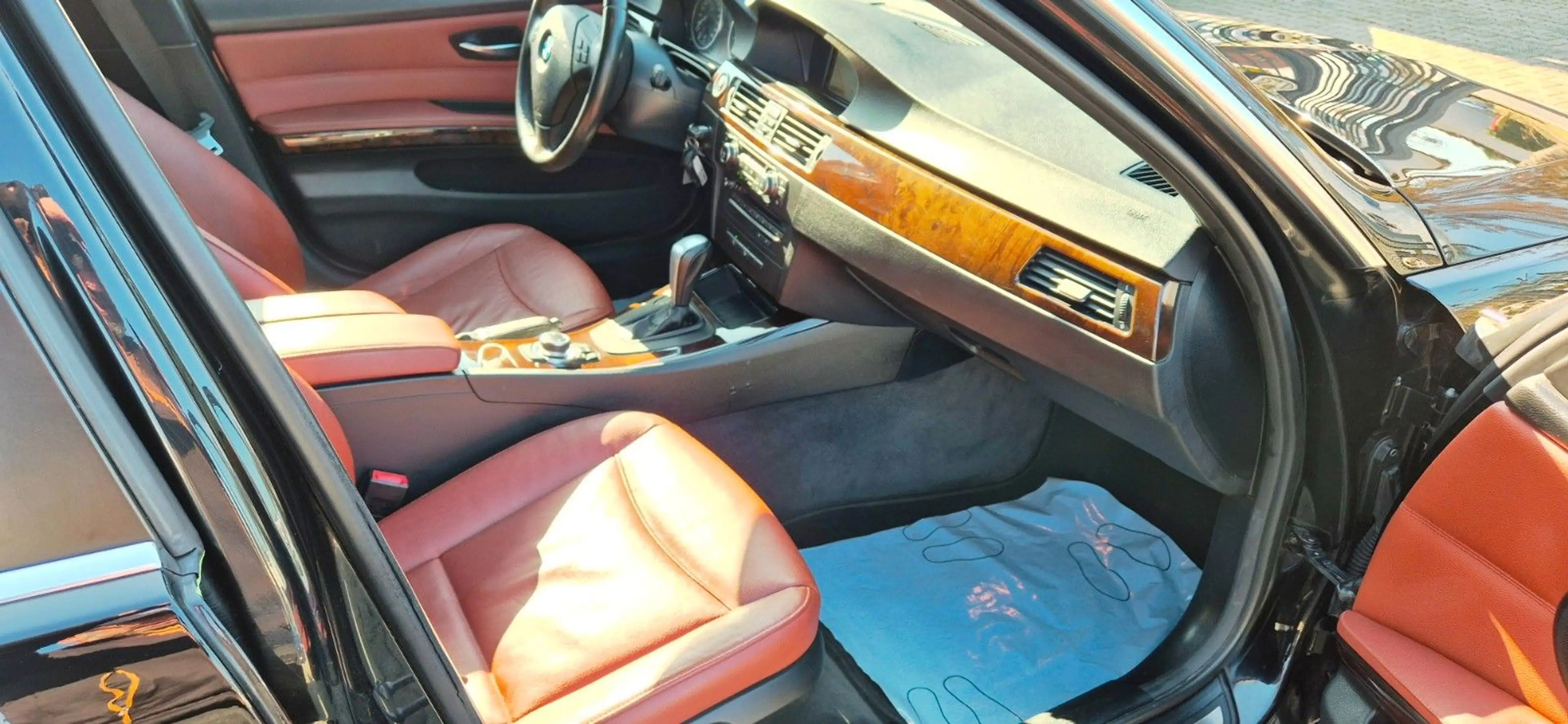 BMW 325 i xDrive Touring 6 ZYLINDER 218 PS — photo 15
