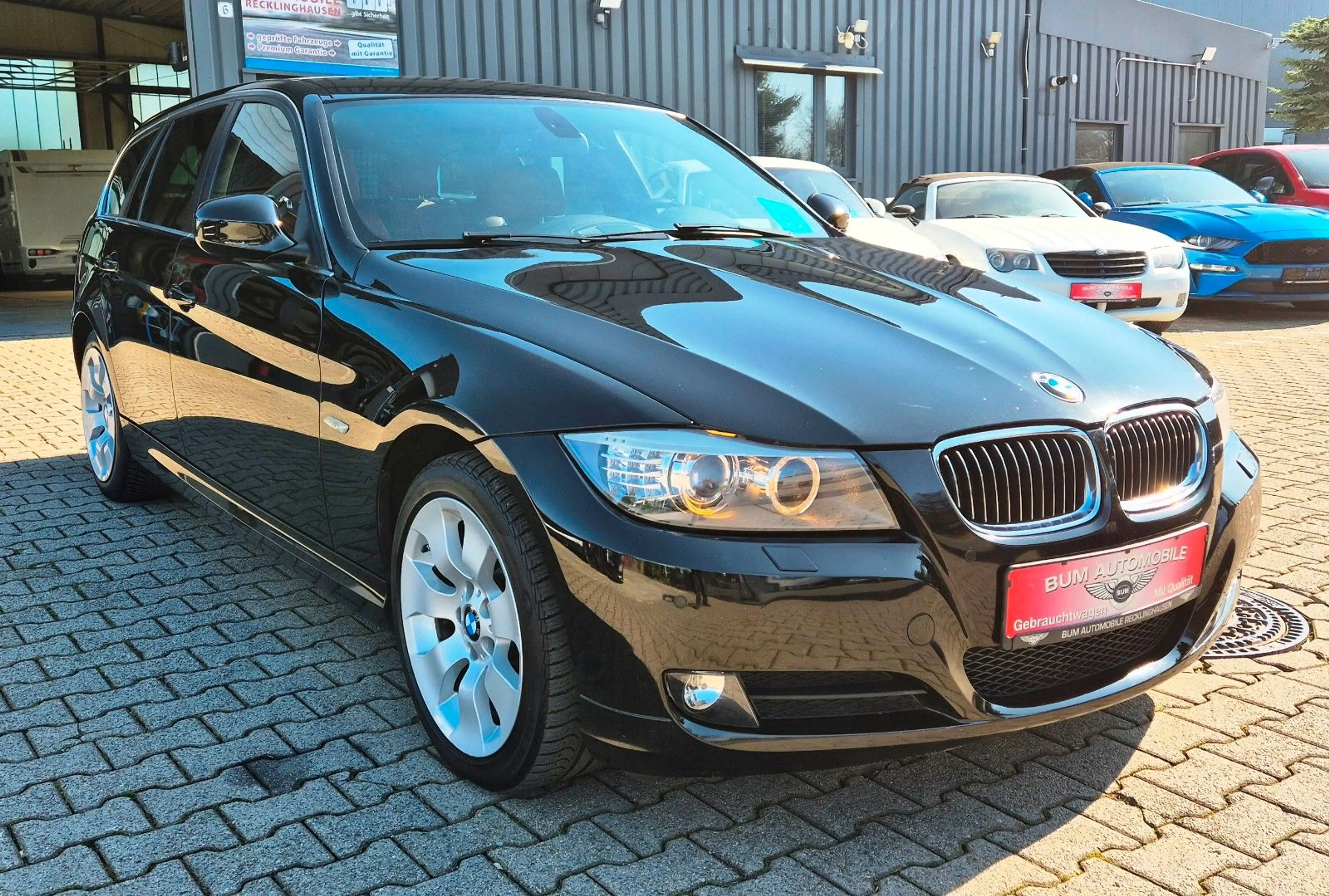 BMW 325 i xDrive Touring 6 ZYLINDER 218 PS — photo 7