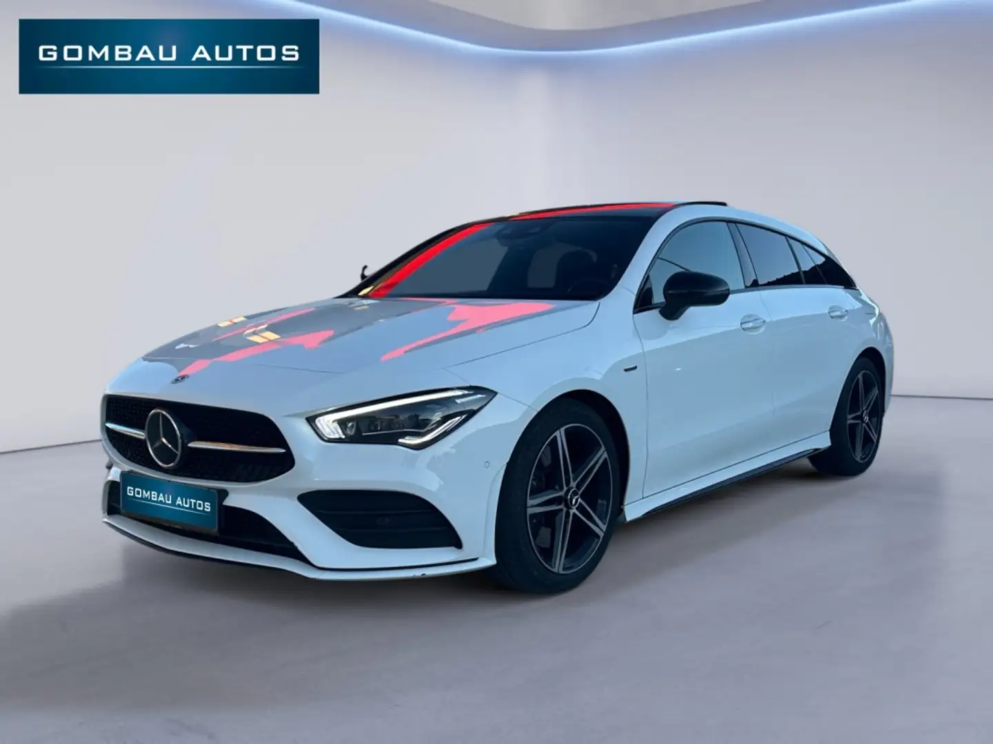 Mercedes-Benz CLA 250 Shooting Brake 4Matic 7G-DCT Blanc - 1