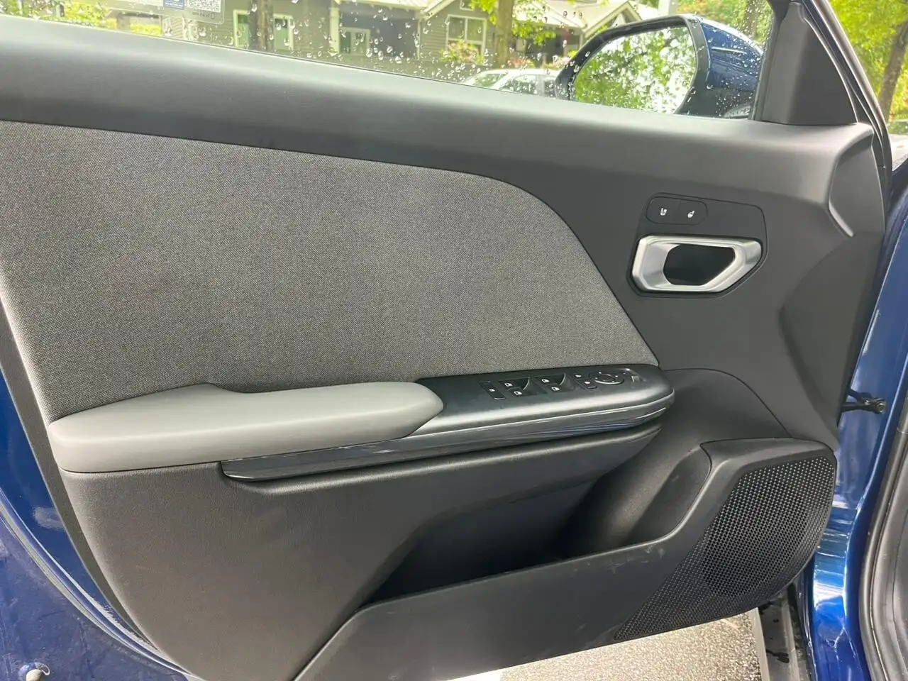 Kia K4 снимка Kia K4