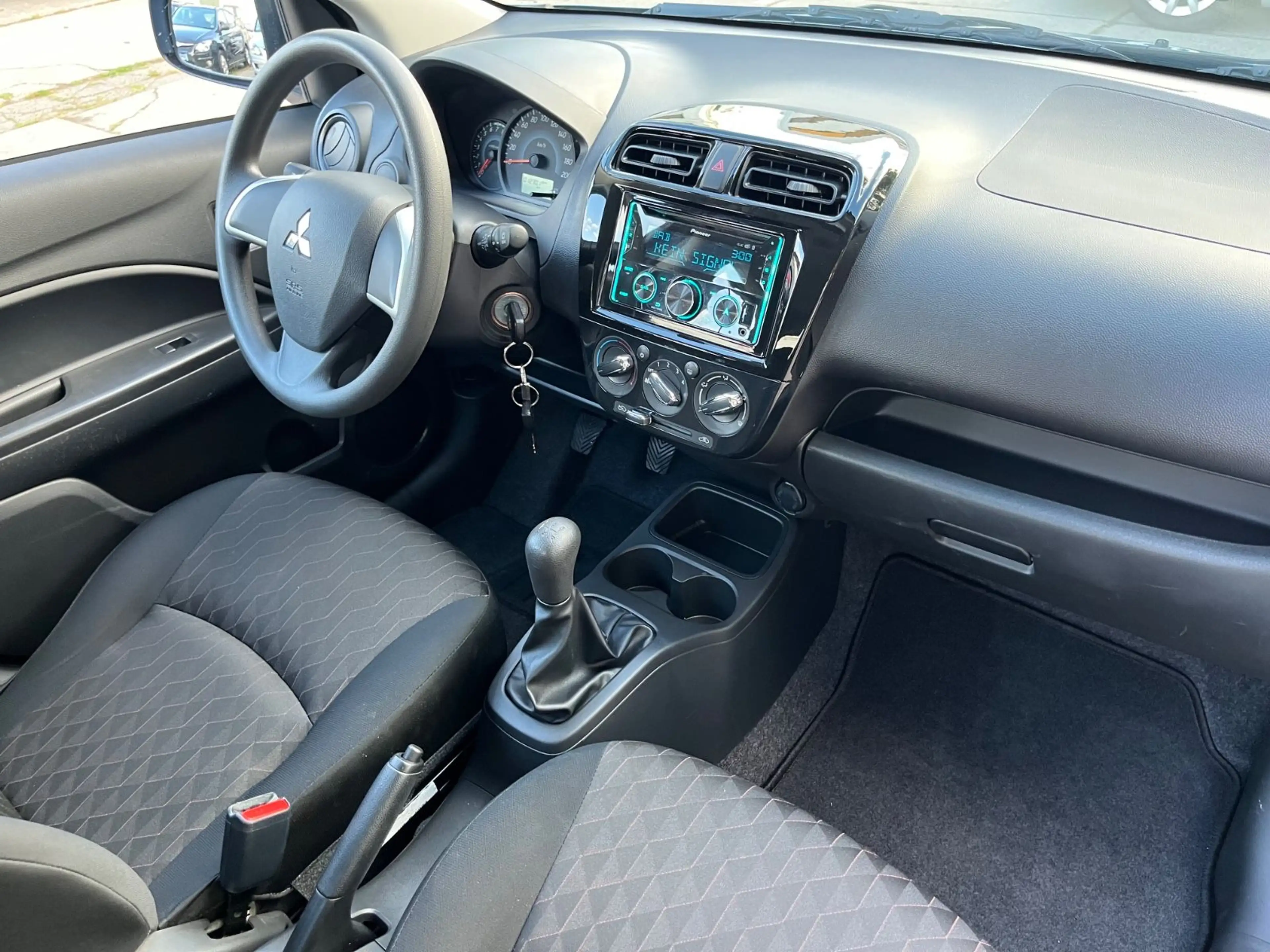 Mitsubishi Space Star Spirit, Tüv neu,1HAND — photo 6