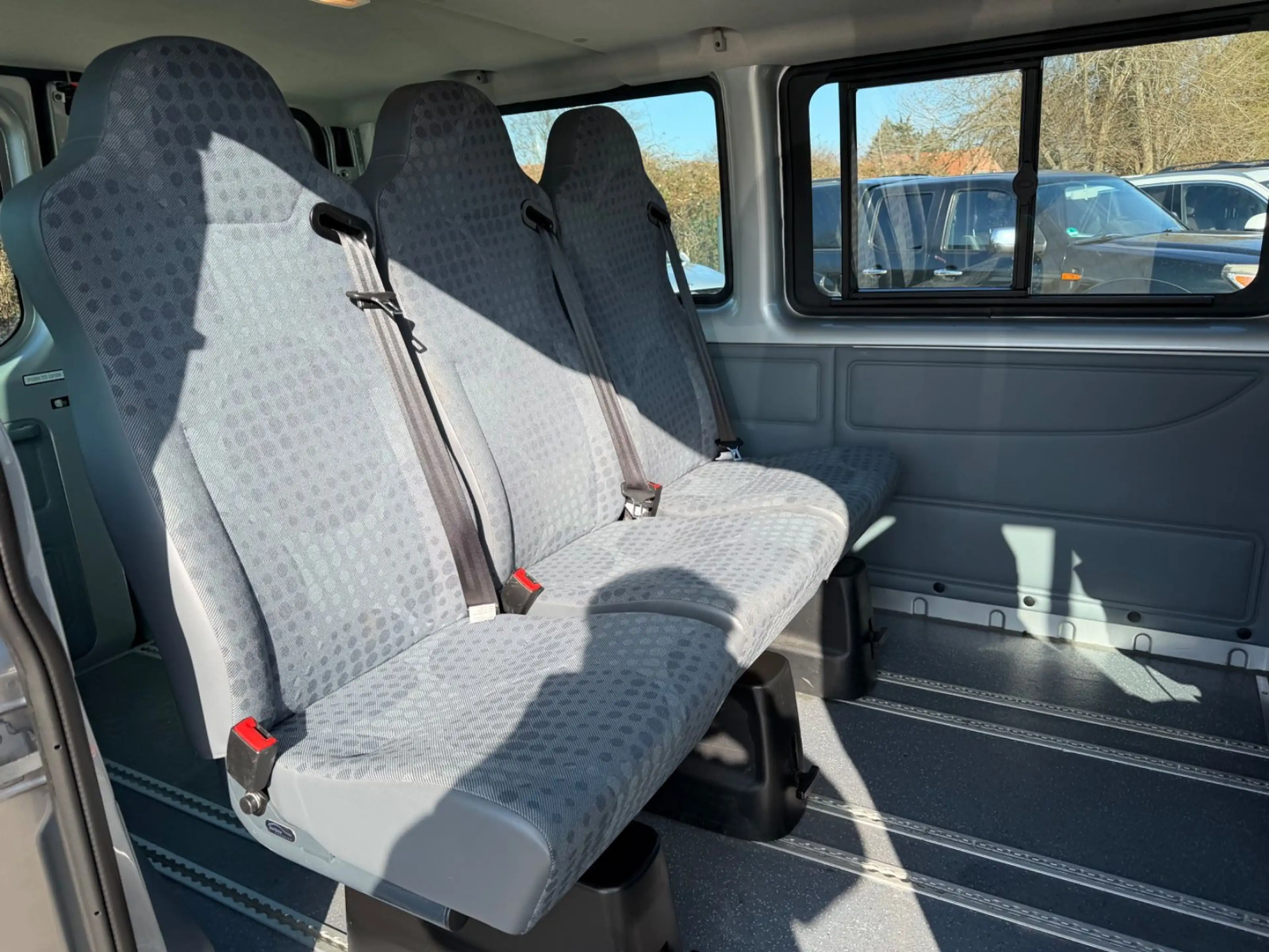 Ford Transit Kombi FT 280 K/2,2/EURO5/ — photo 13