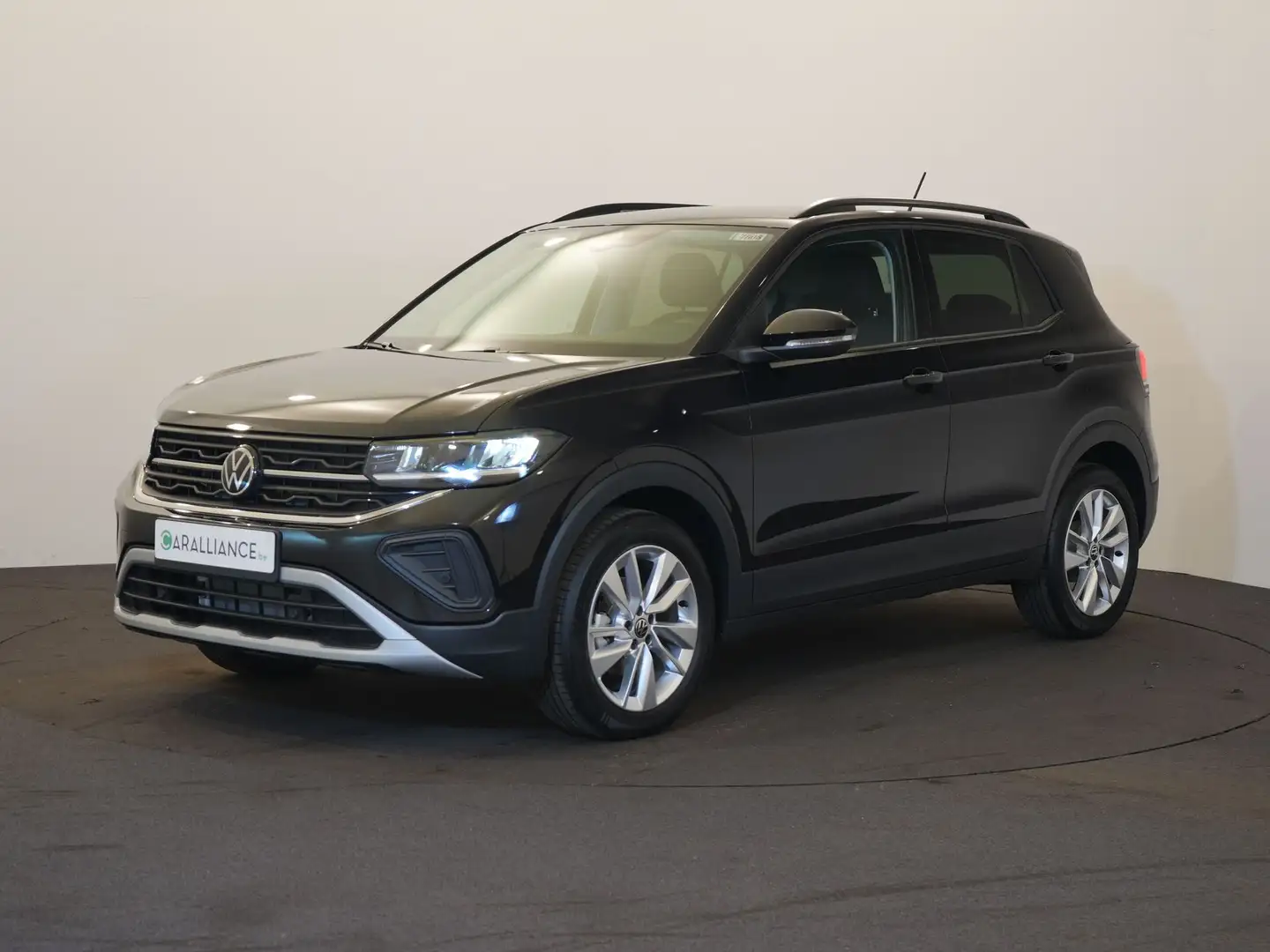 Volkswagen T-Cross LIFE 1.0TSI|DSG|NAVbyAPP|LED|SGS.CH|JA17"Bangalore Zwart - 1