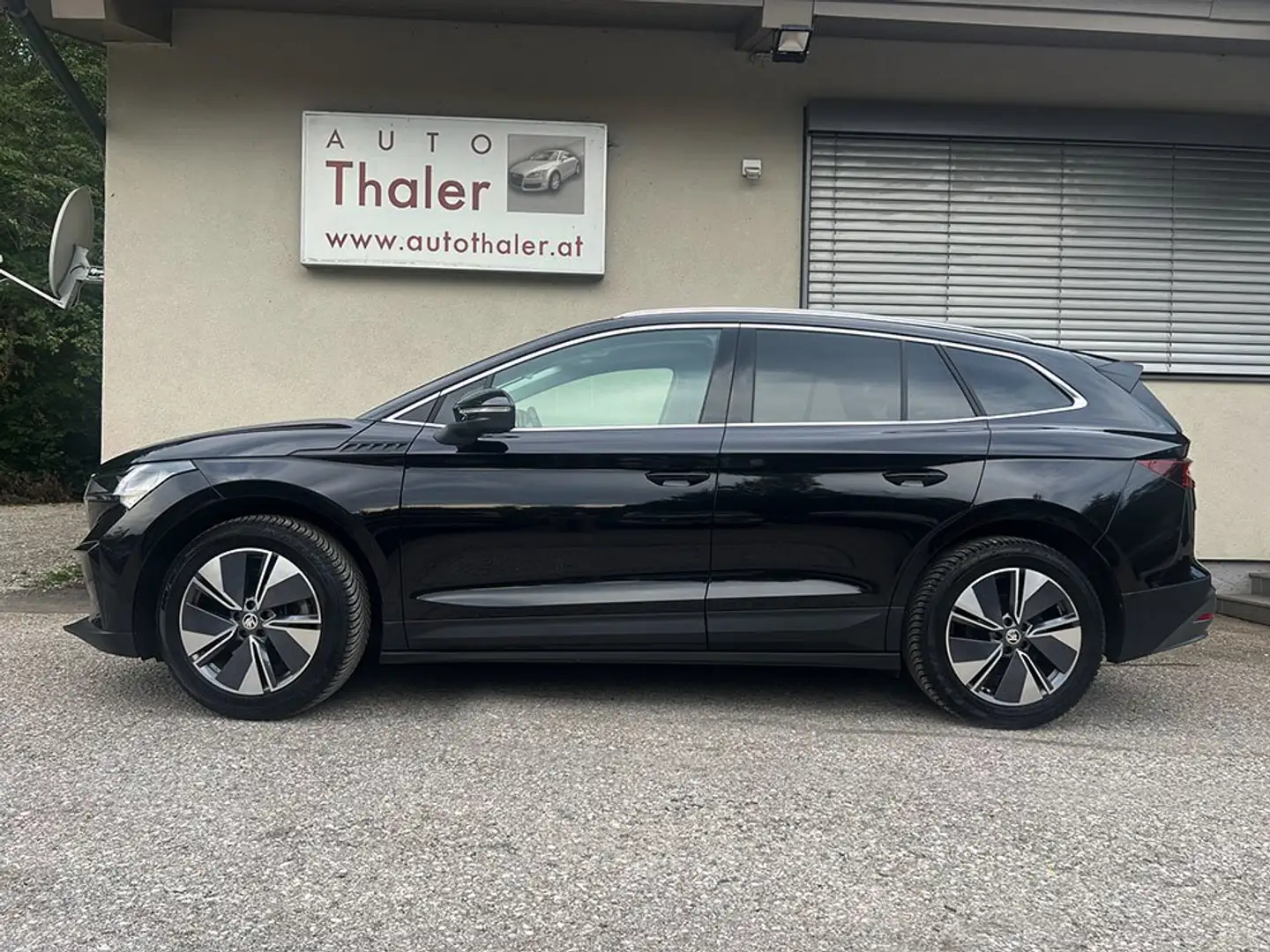 Skoda Enyaq Enyaq 85 82kWh Allrad * Reichweite  670 km (EAER) Schwarz - 2
