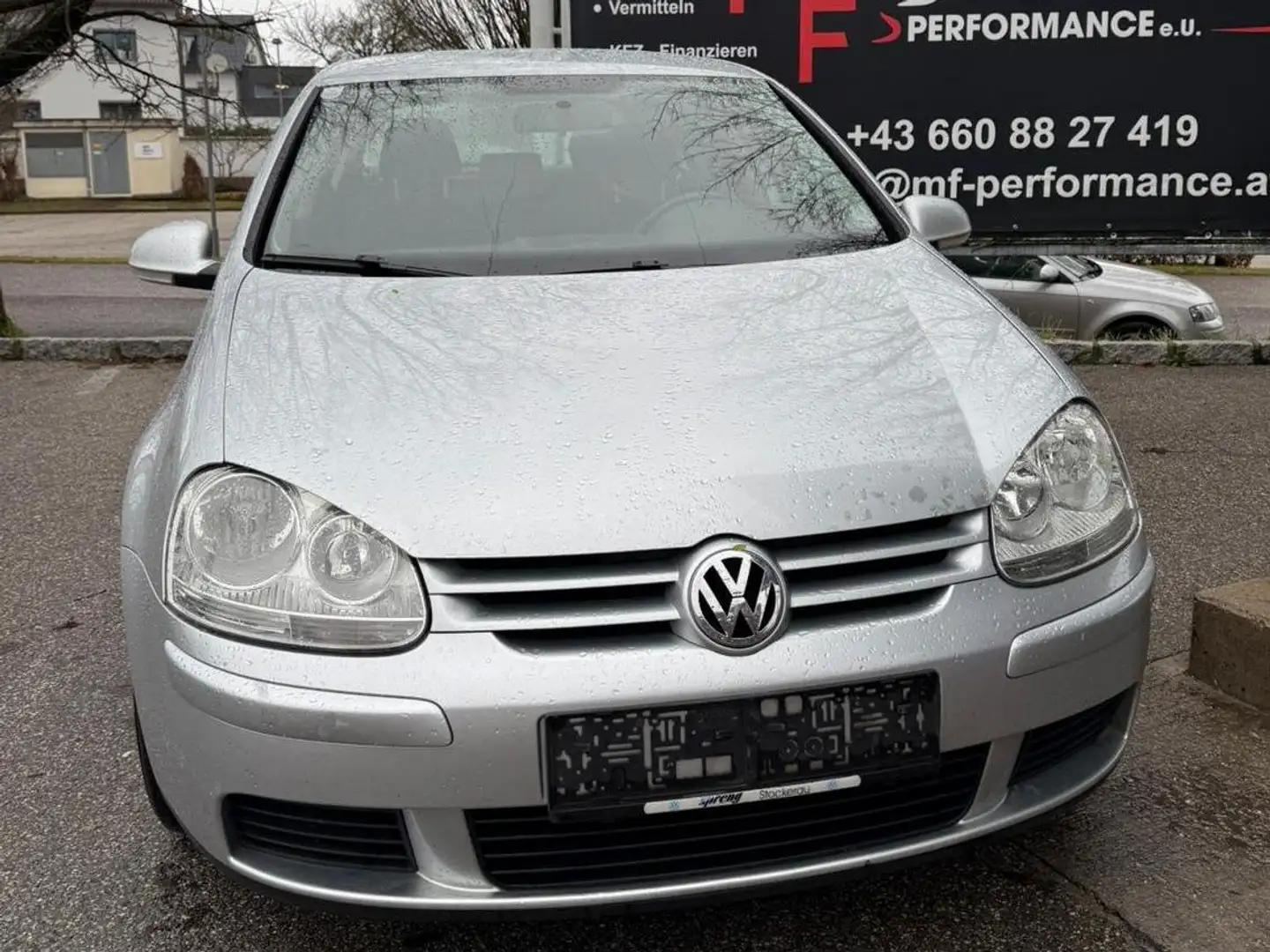 Volkswagen Golf United Grau - 2