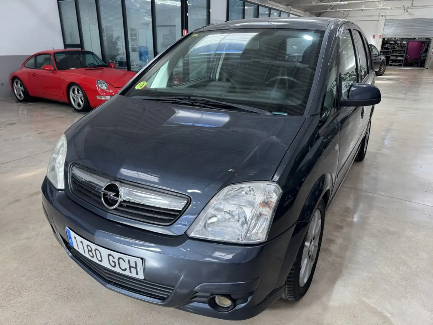 Opel Meriva 1.7CDTI Cosmo Gris - 1