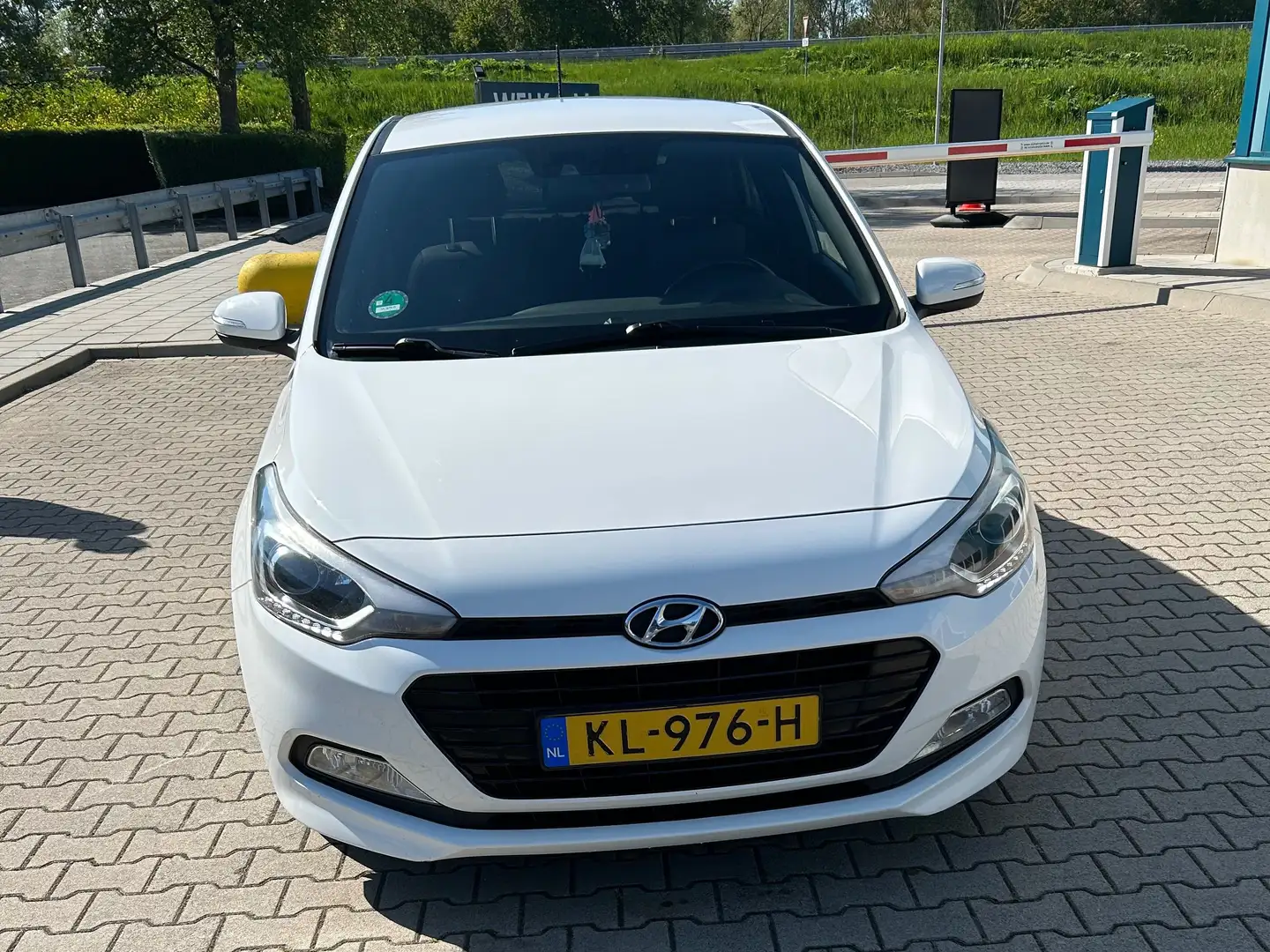 Hyundai i20 i20 1.0 T-GDI Go! 2016 Wit - 2