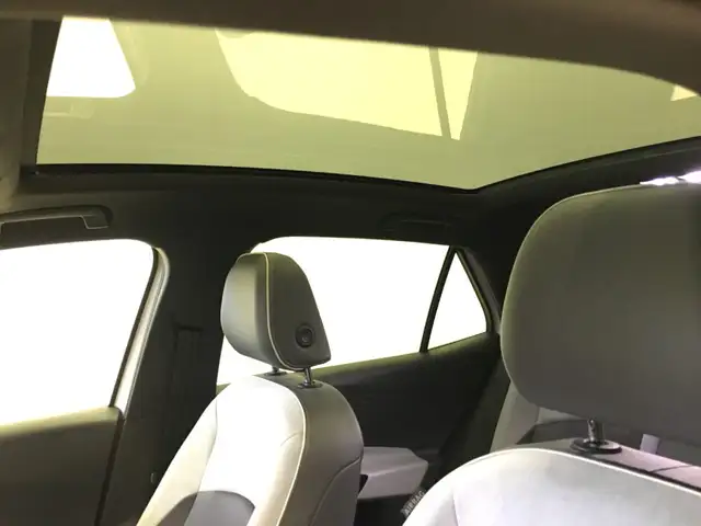 Volkswagen Id.3 view 13