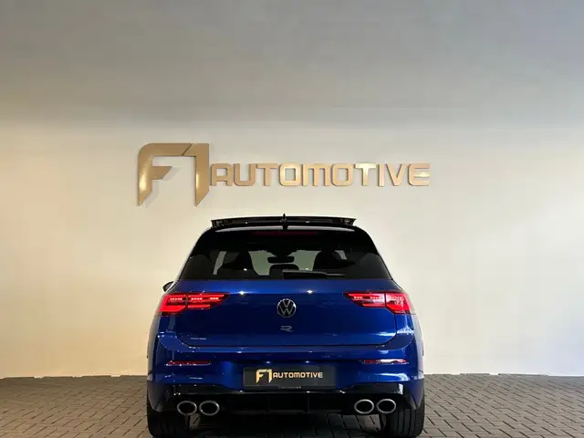 Volkswagen Golf view 11